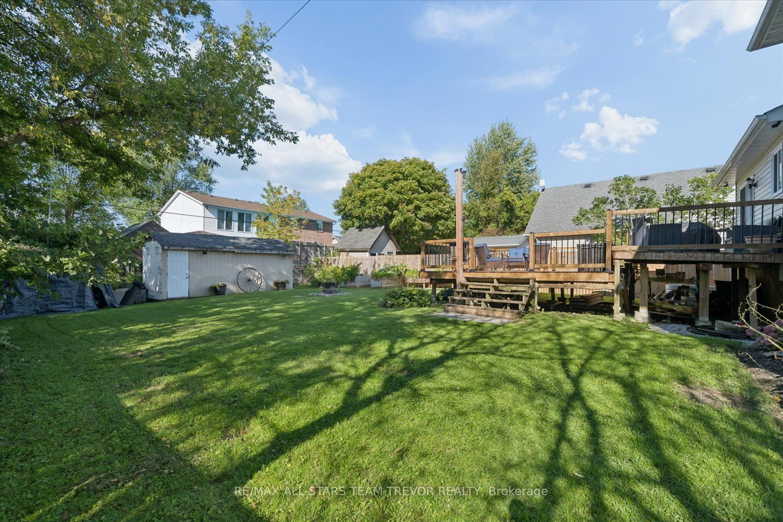 16 Evelyn Avenue Property Photo 43