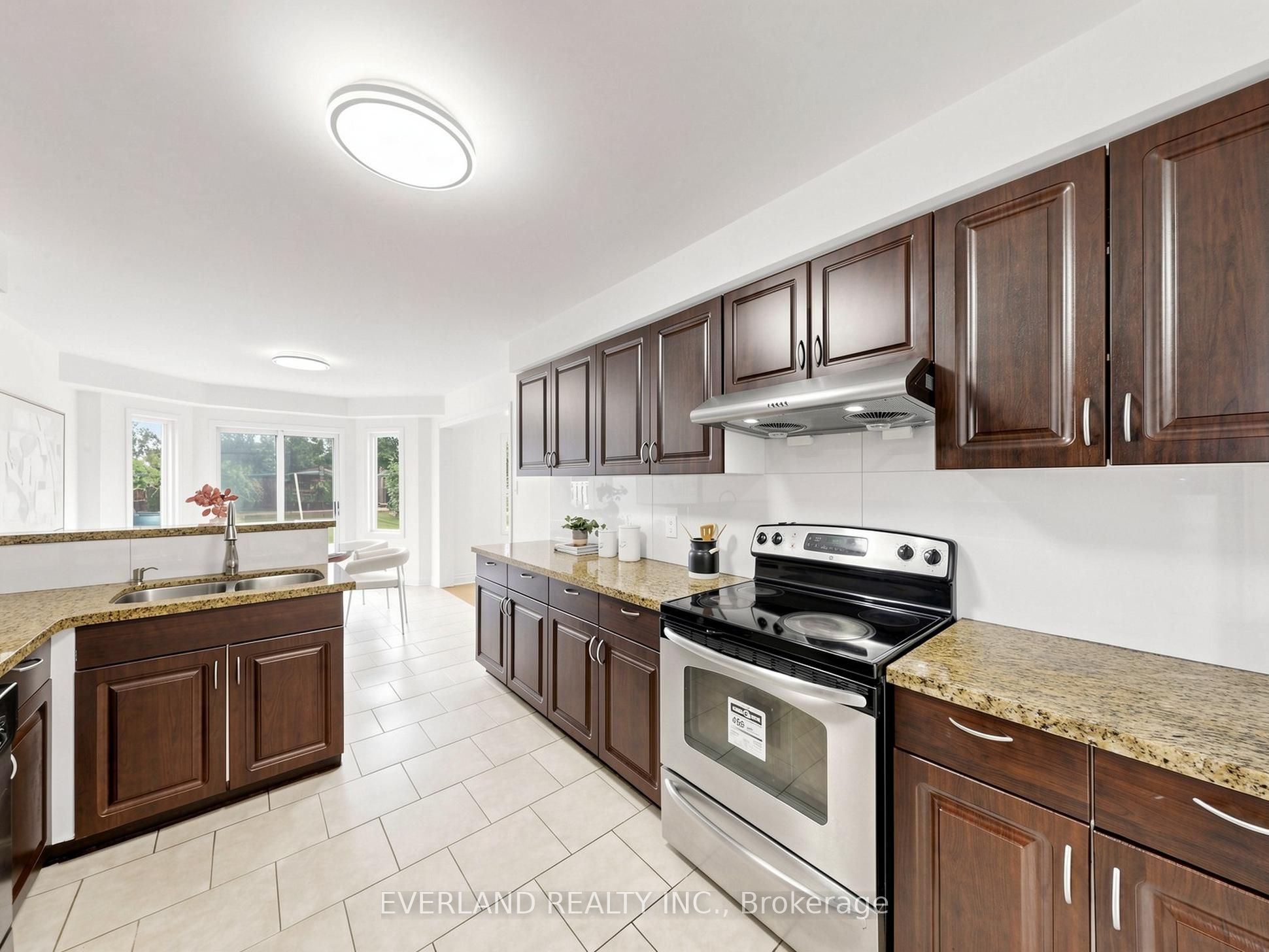 26 Erla Court Property Photo 11