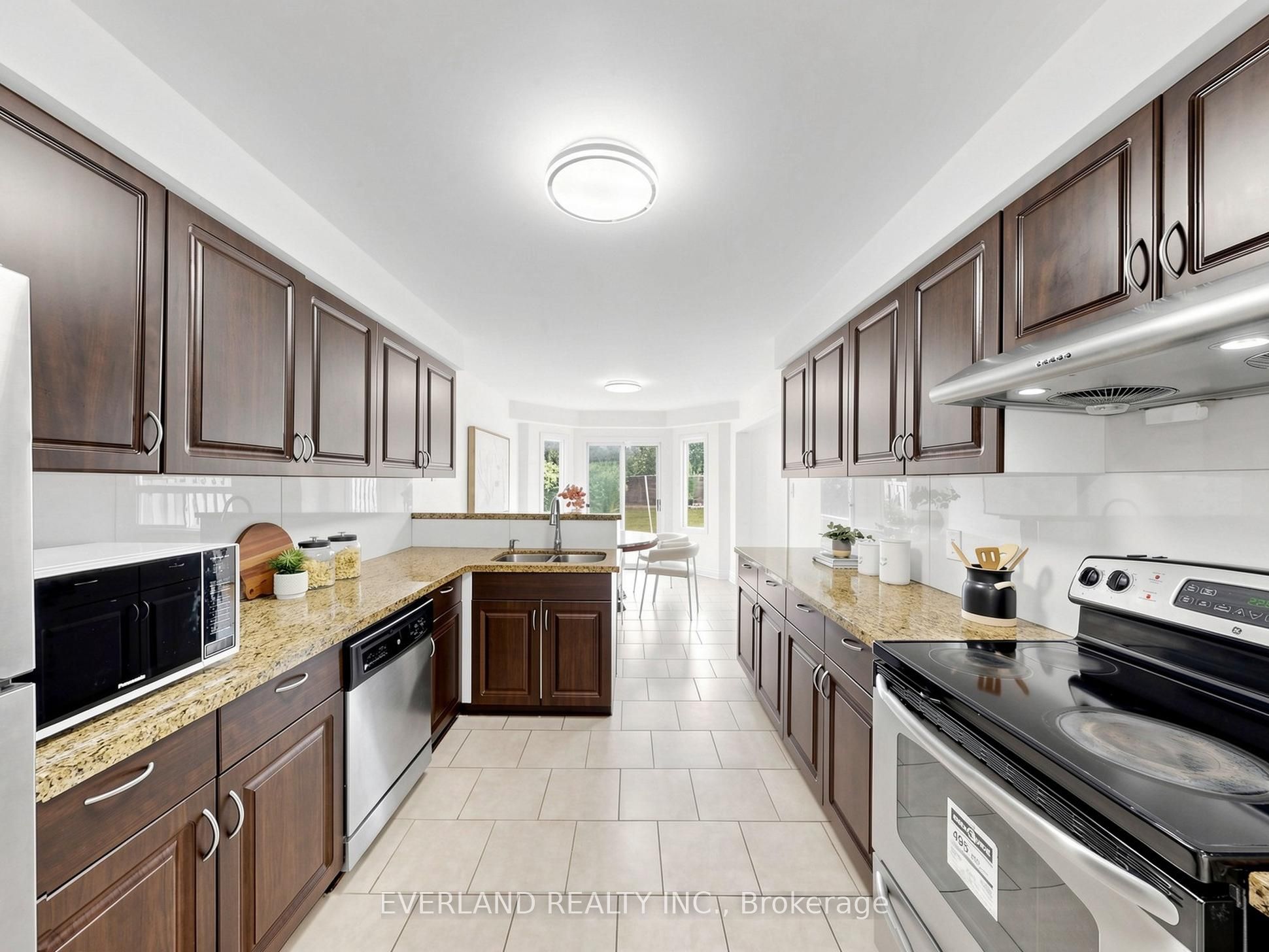 26 Erla Court Property Photo 12