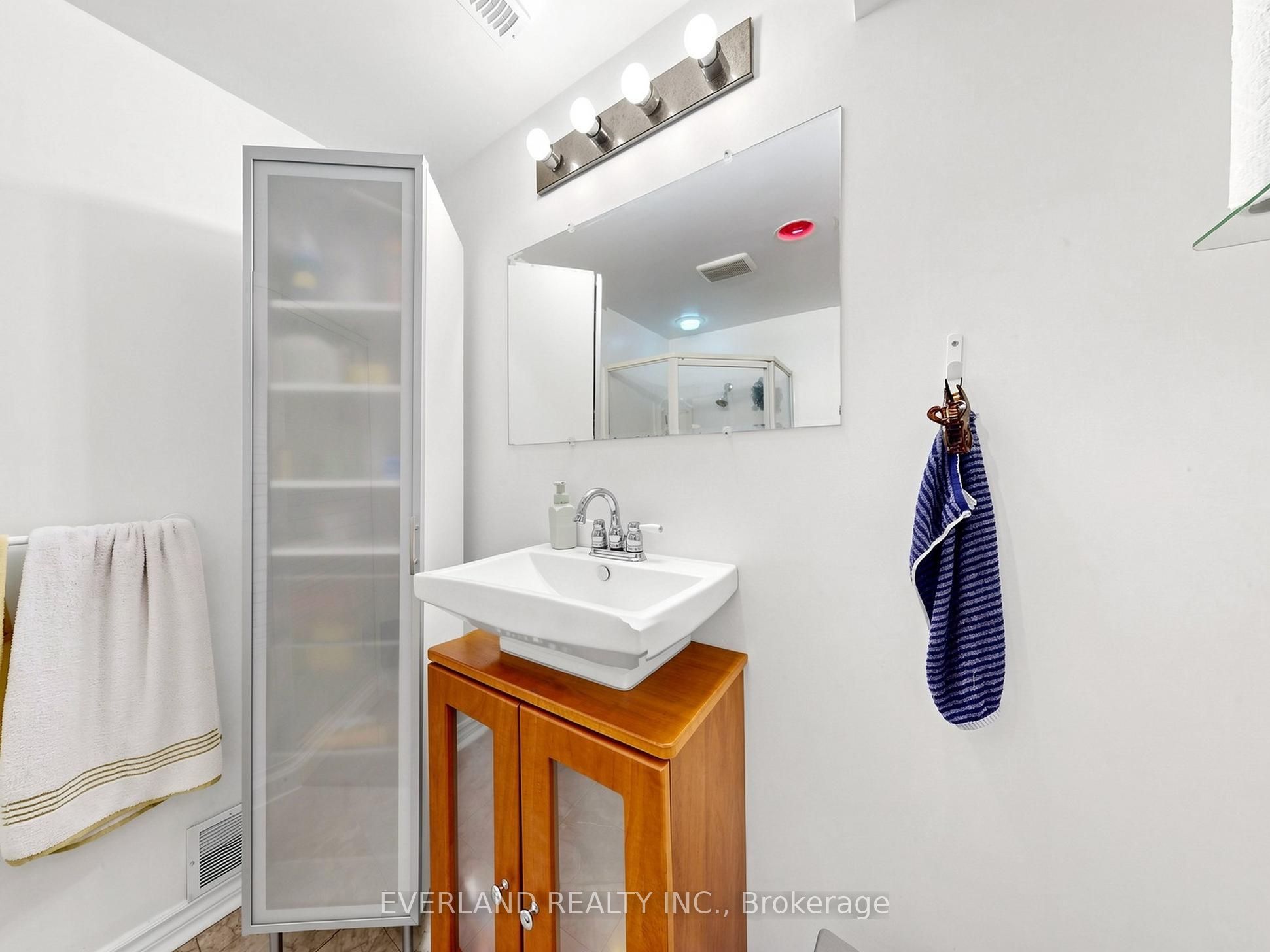 26 Erla Court Property Photo 37