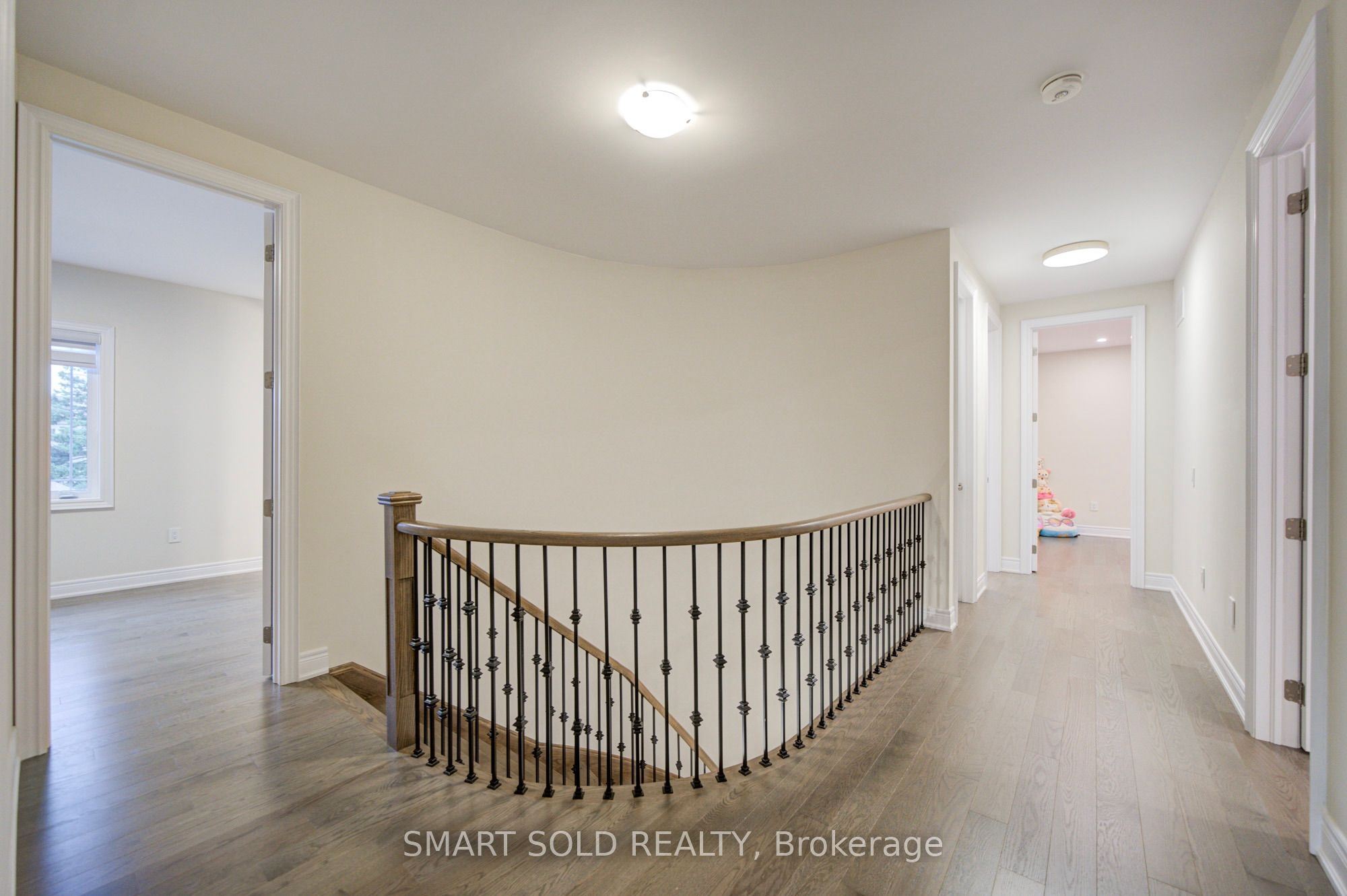 2 Menotti Drive Property Photo 27