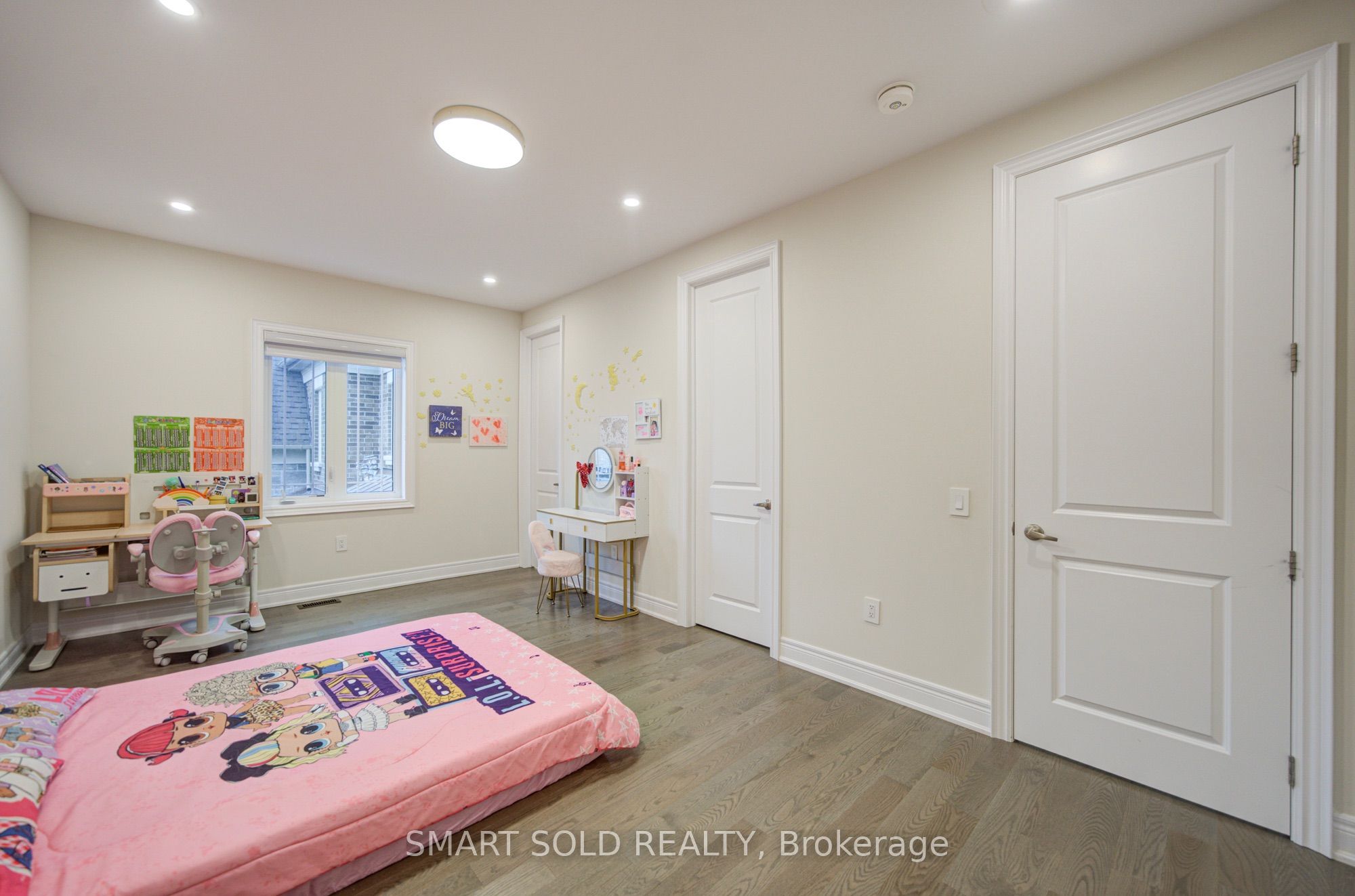 2 Menotti Drive Property Photo 37