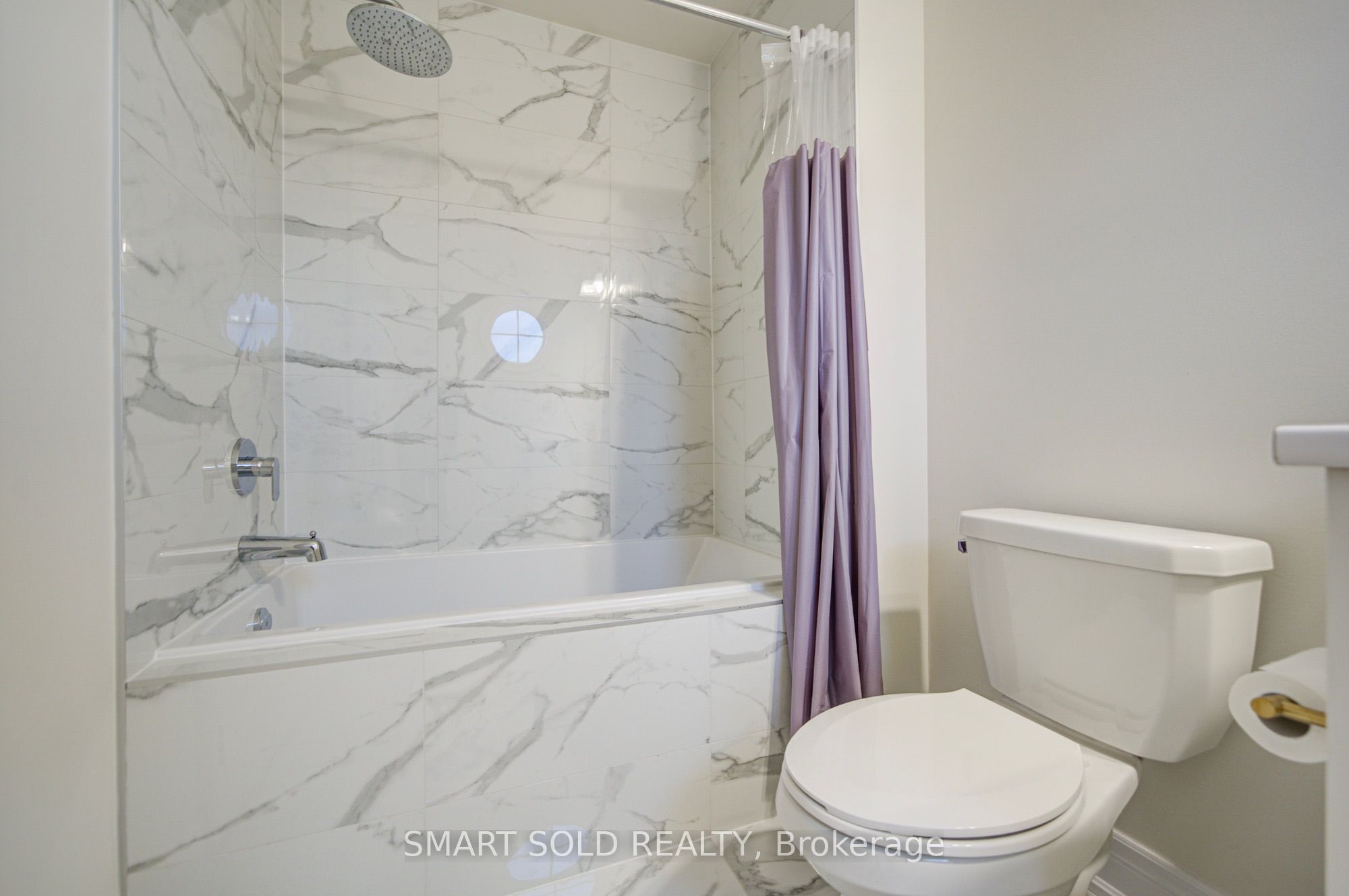 2 Menotti Drive Property Photo 38