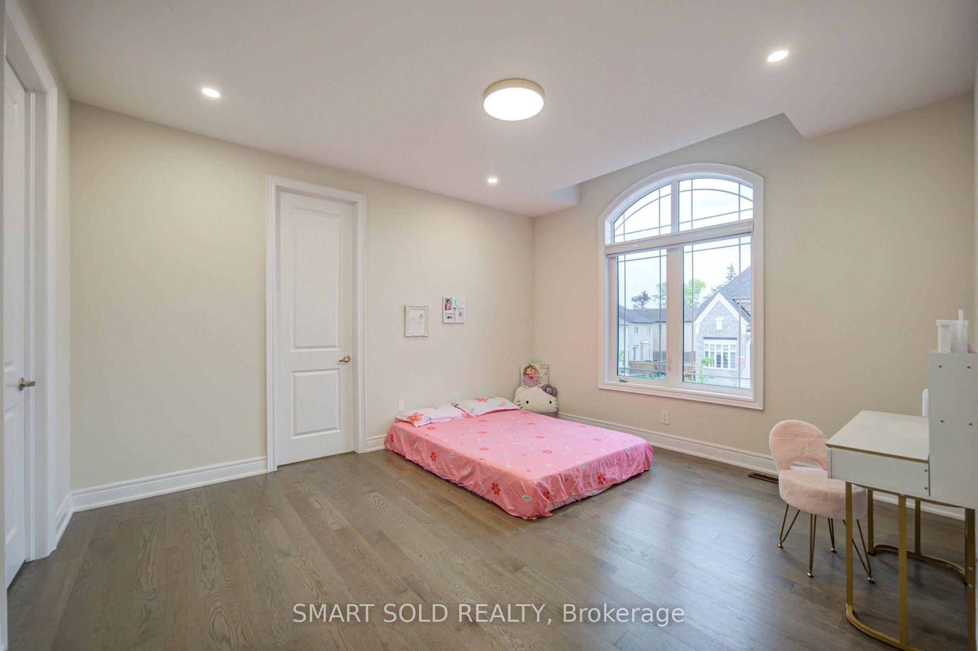 2 Menotti Drive Property Photo 40