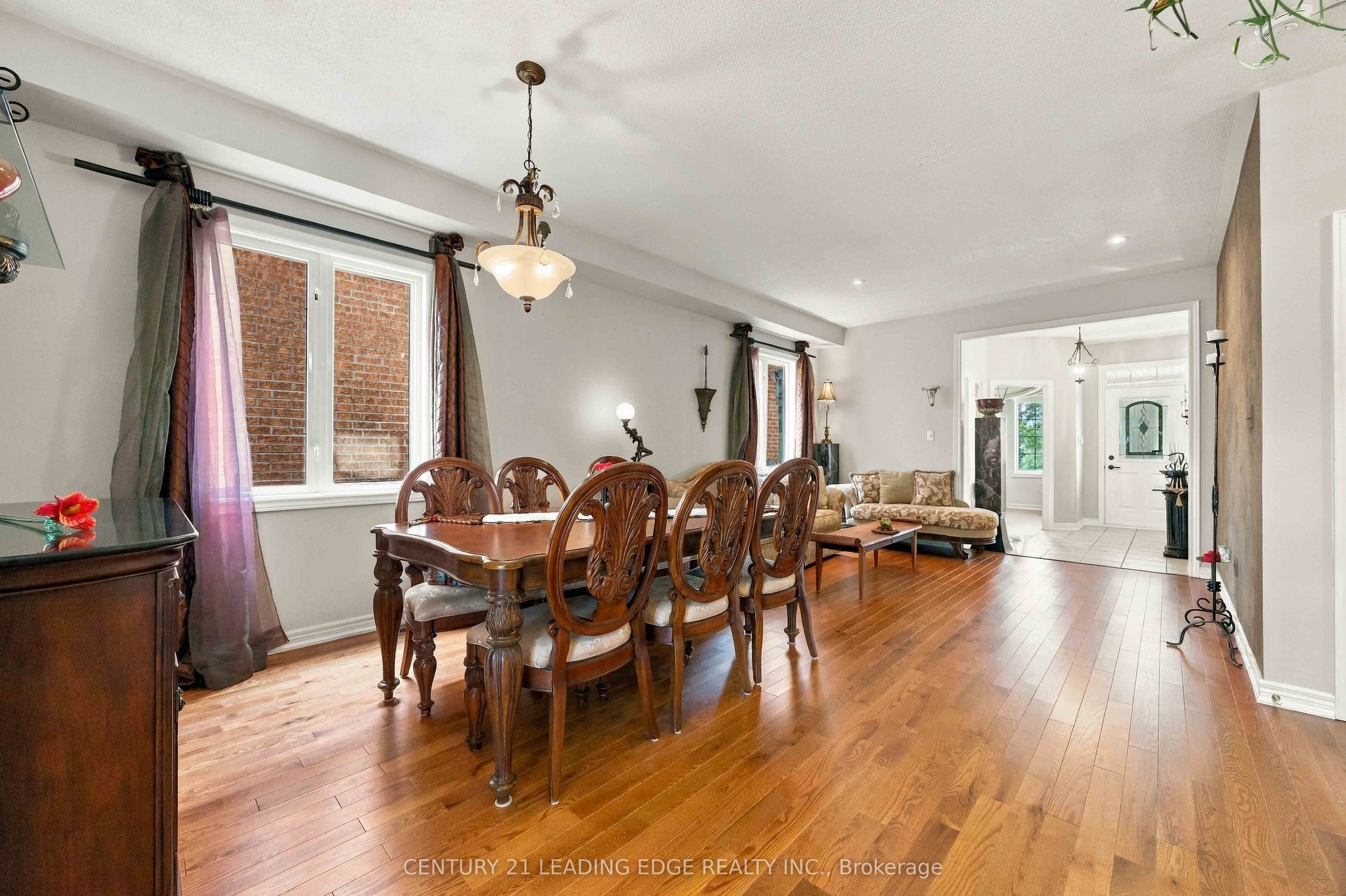 156 Landsdown Crescent Property Photo 14