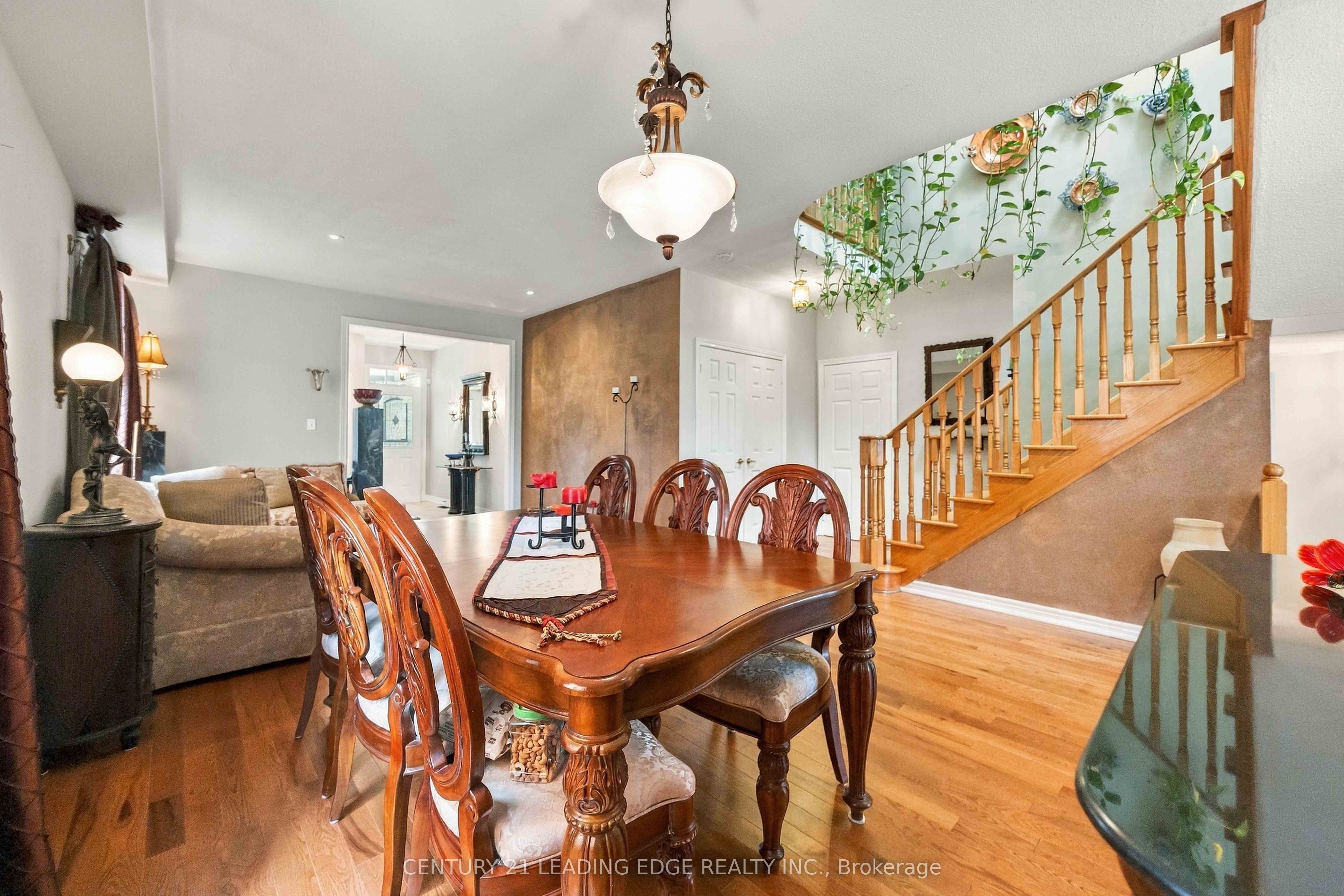 156 Landsdown Crescent Property Photo 15