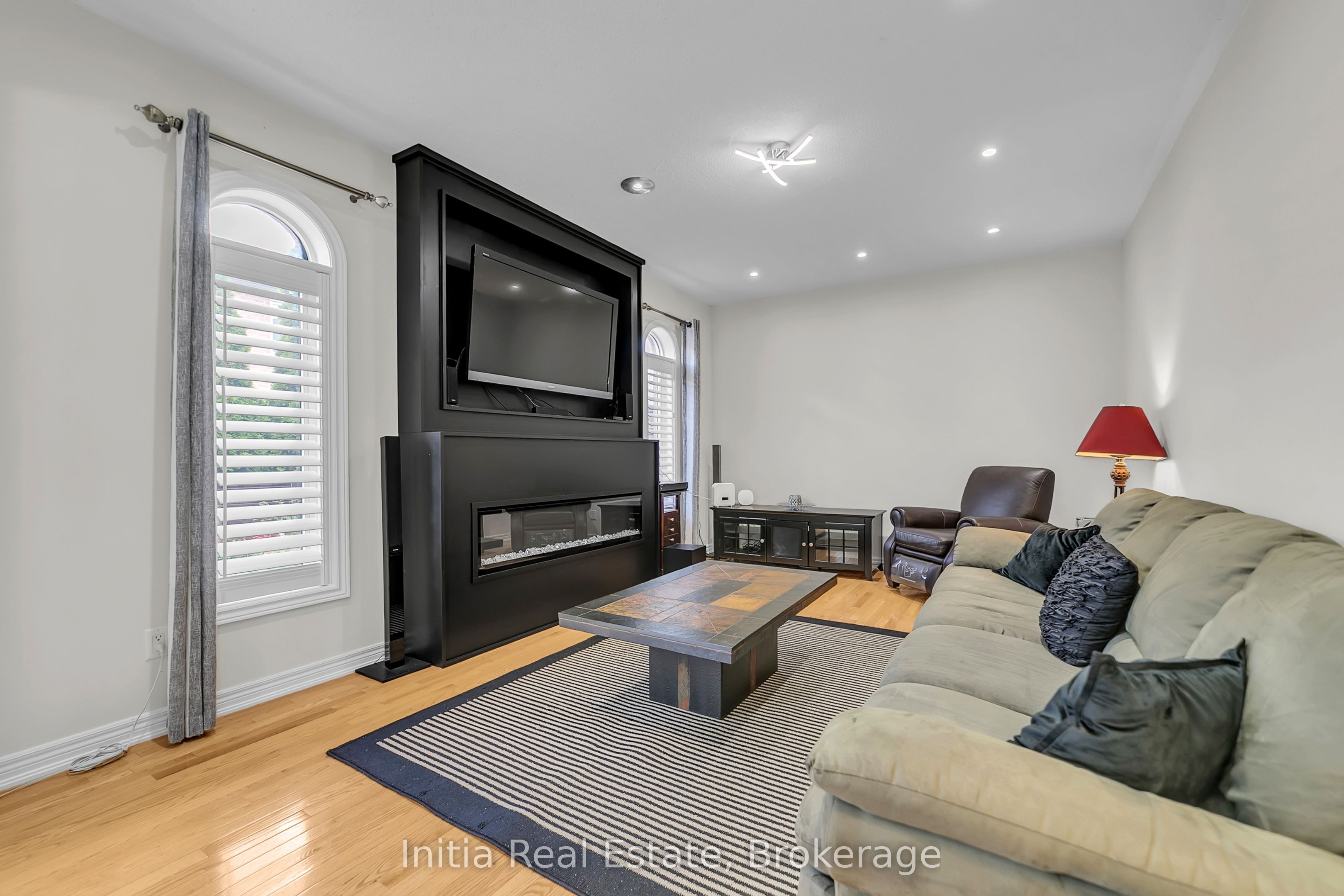 278 Fossil Hill Road E Property Photo 15