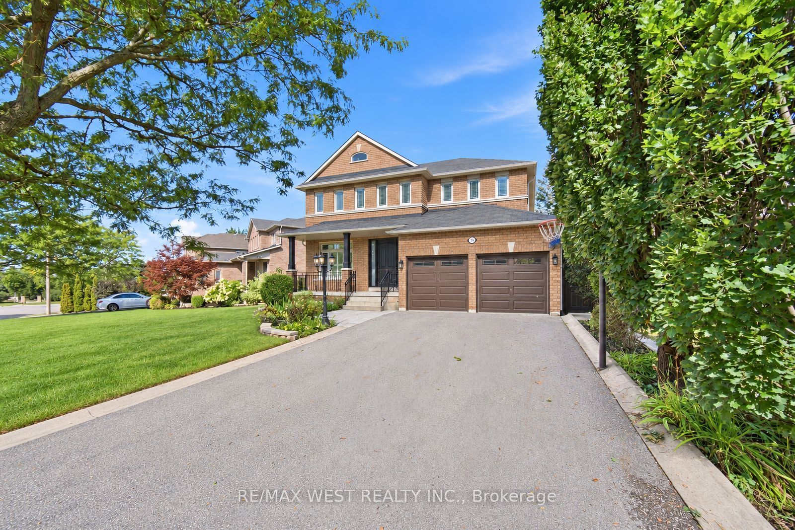 65 Burnhaven Avenue Property Photo 1