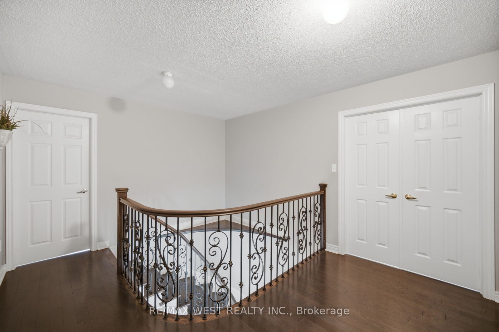 65 Burnhaven Avenue Property Photo 22