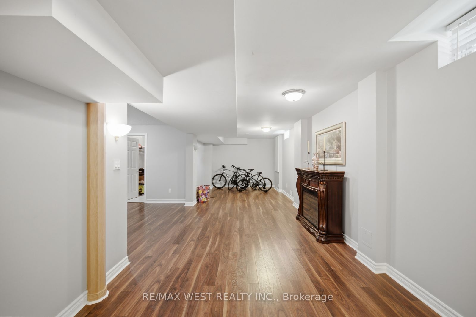 65 Burnhaven Avenue Property Photo 36
