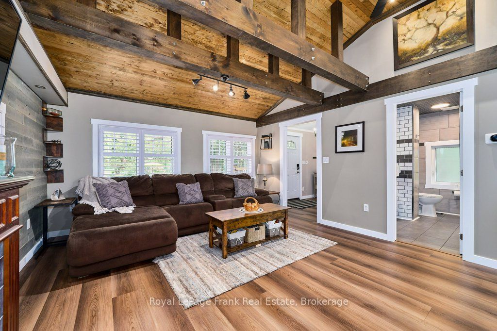 100 Pilkey Road Property Photo 11