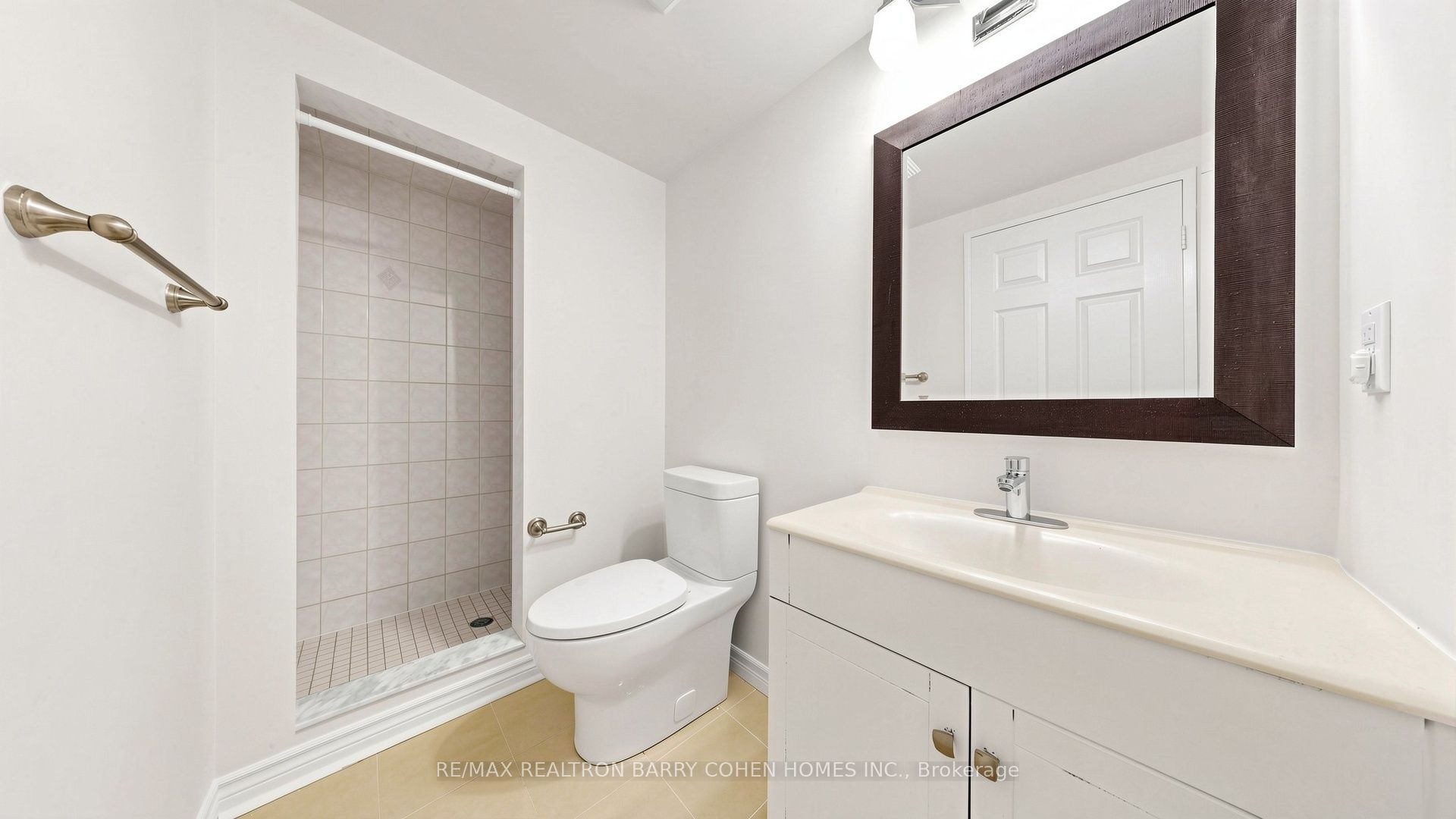 7398 Yonge Street 308 Property Photo 40