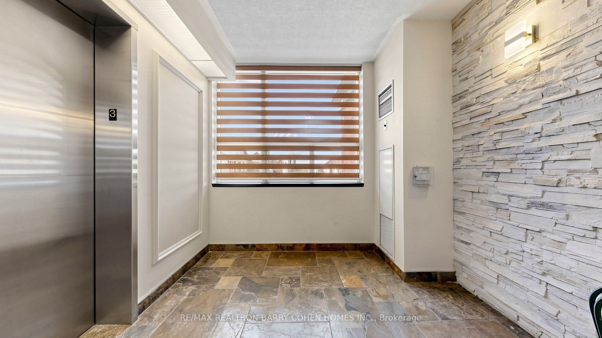 7398 Yonge Street 308 Property Photo 49