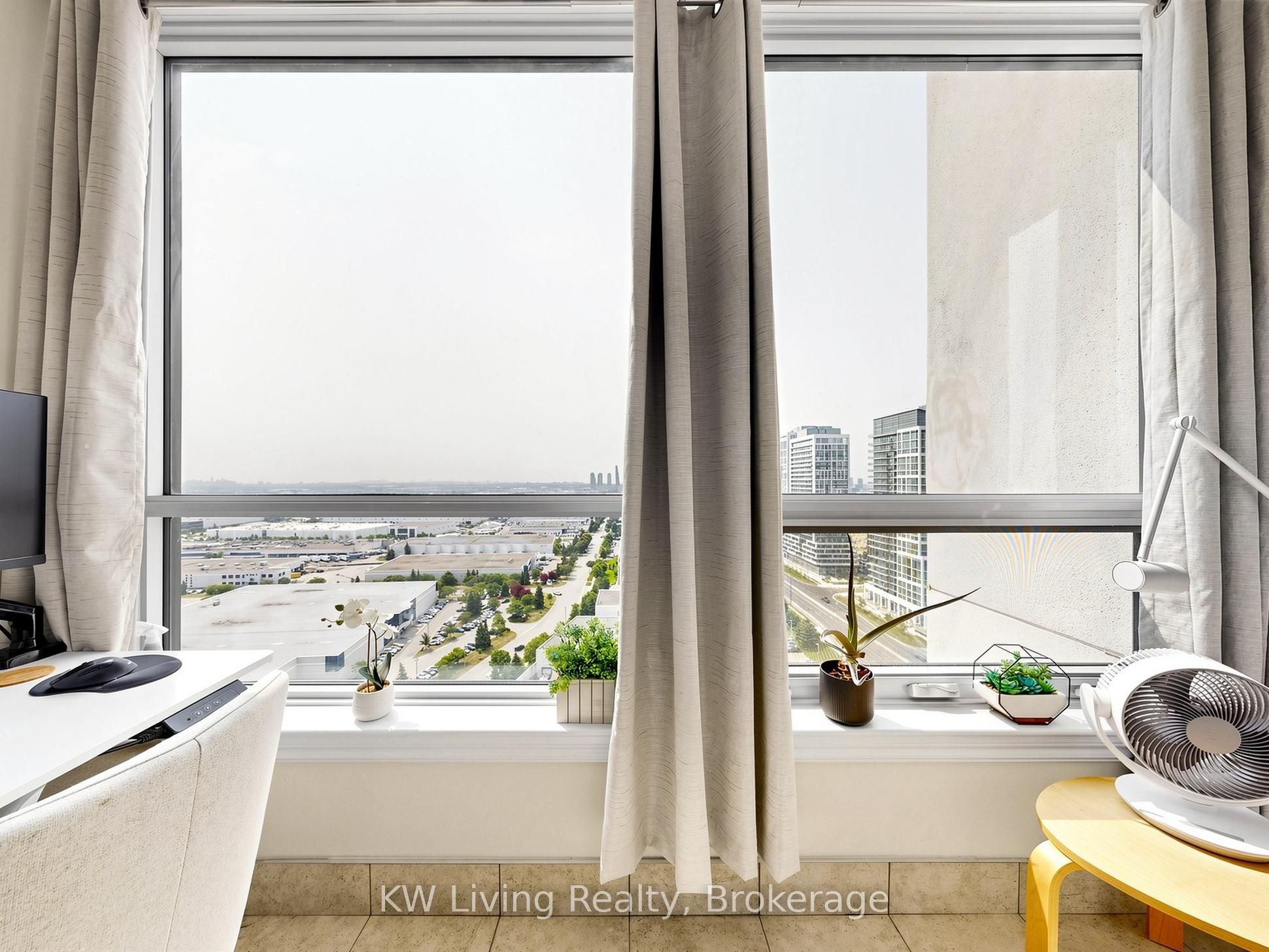 9075 Jane Street 2104 Property Photo 21