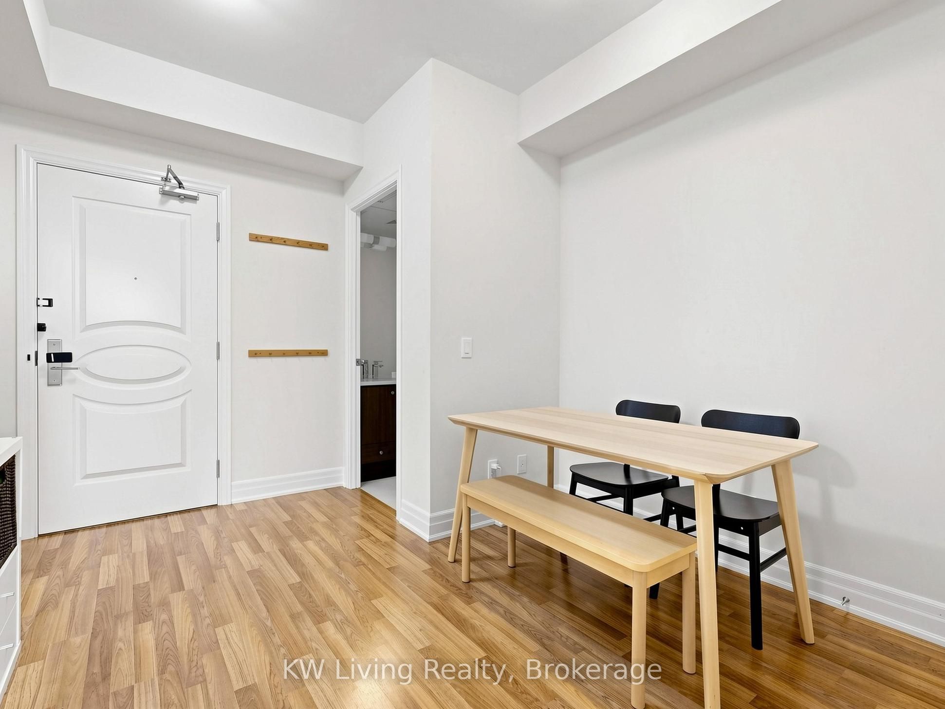 9075 Jane Street 2104 Property Photo 22