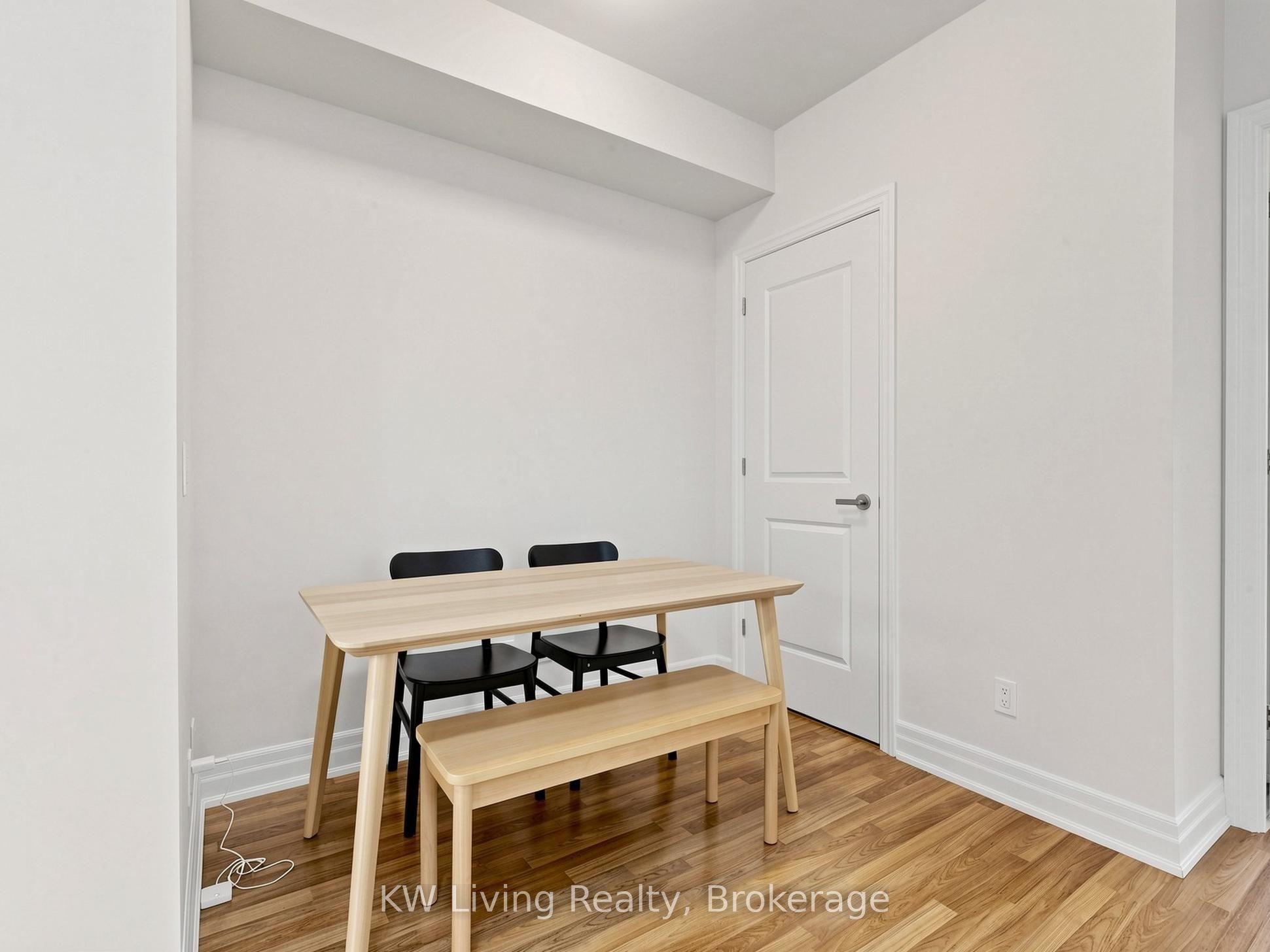 9075 Jane Street 2104 Property Photo 23