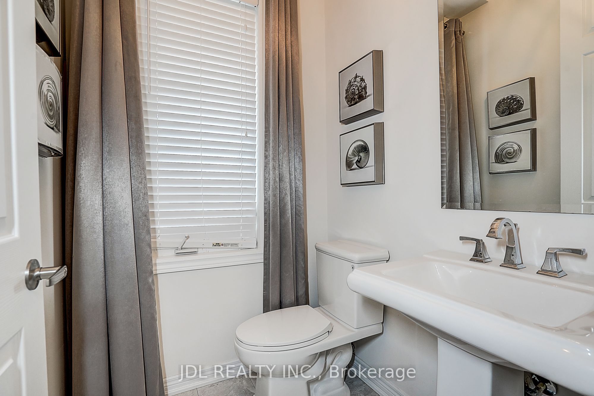39 Jeffrey Nihda Crescent Property Photo 30