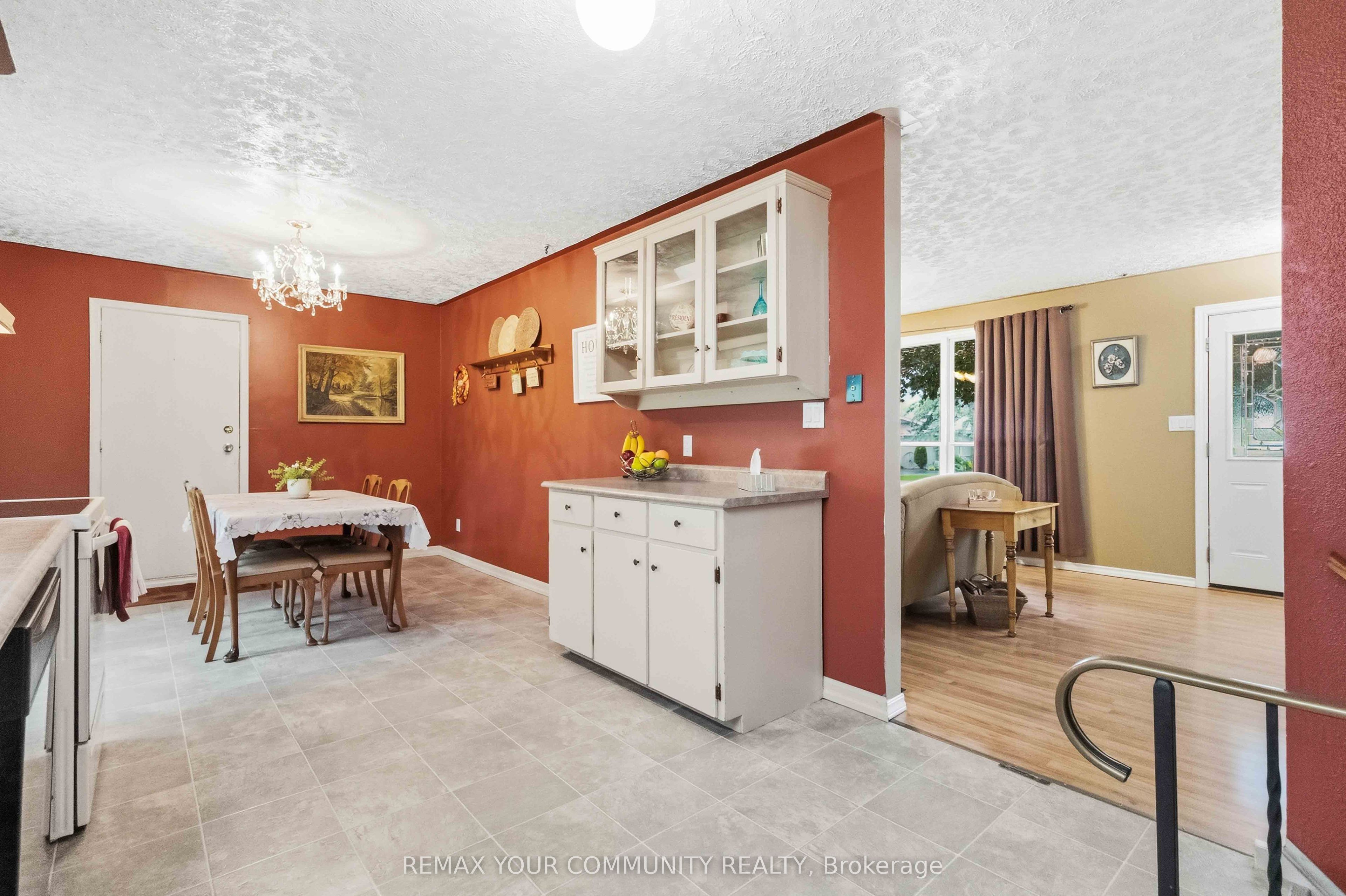 5 Medina Square Property Photo 16