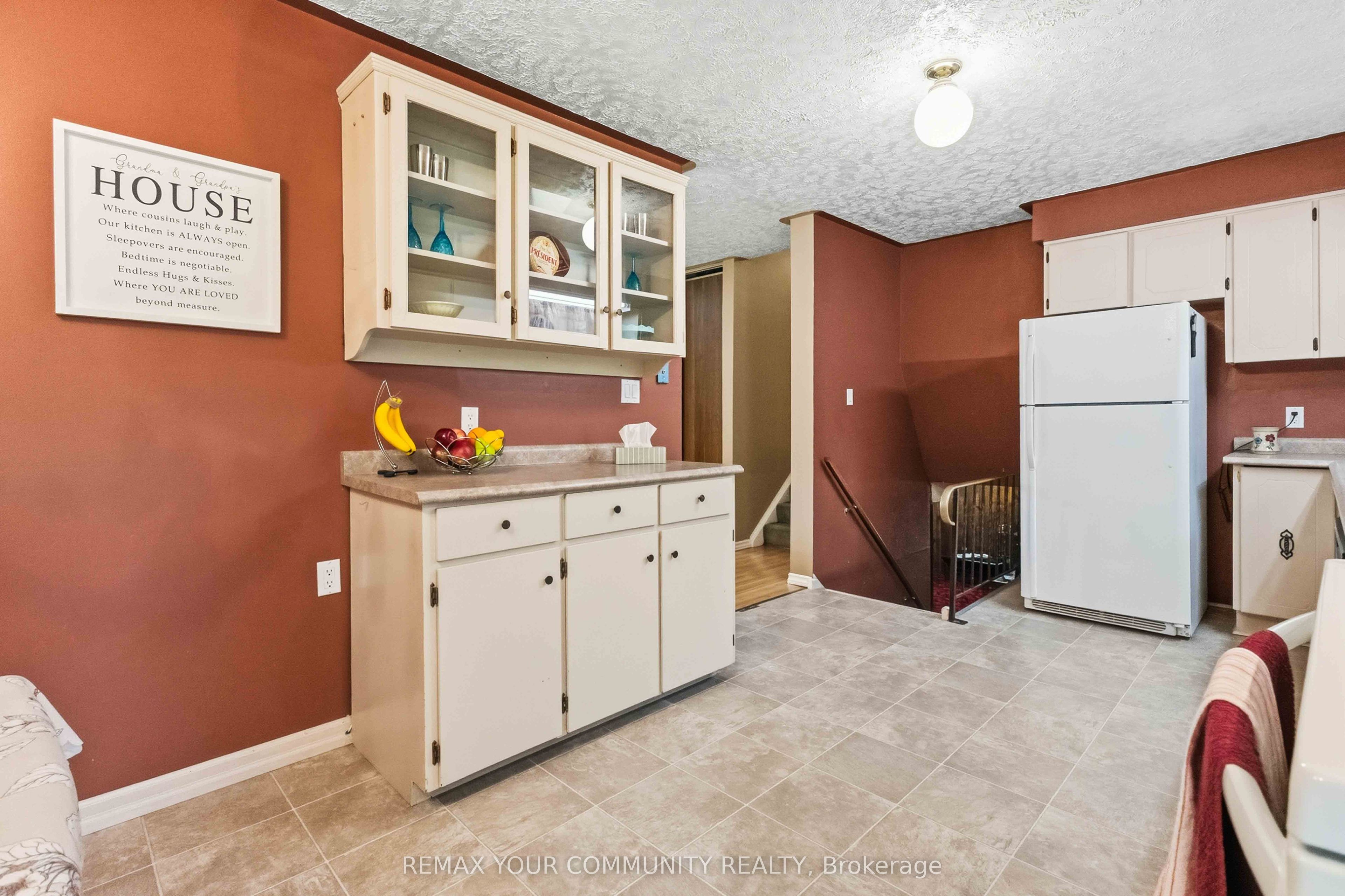 5 Medina Square Property Photo 17