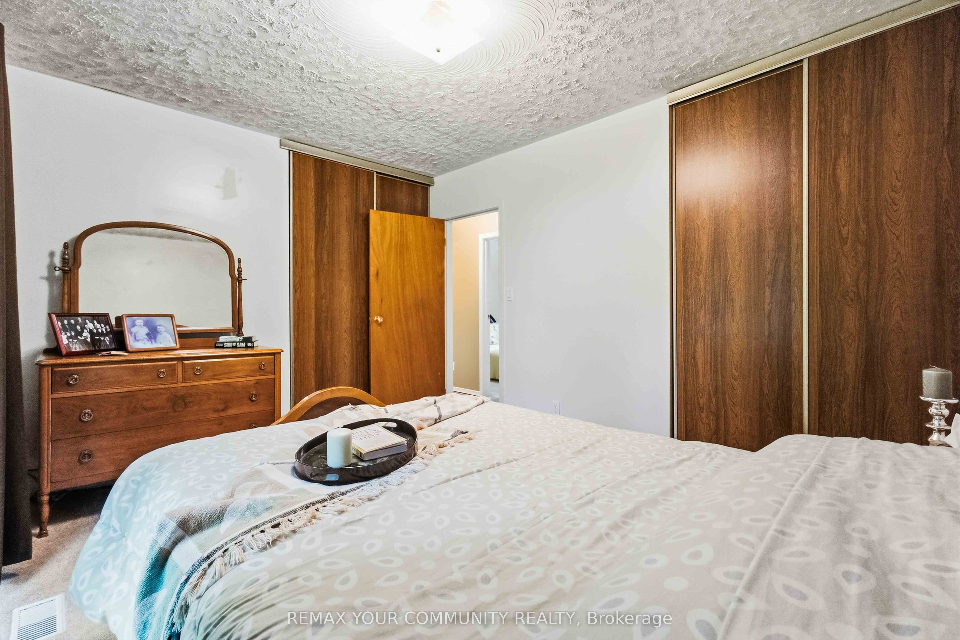 5 Medina Square Property Photo 24