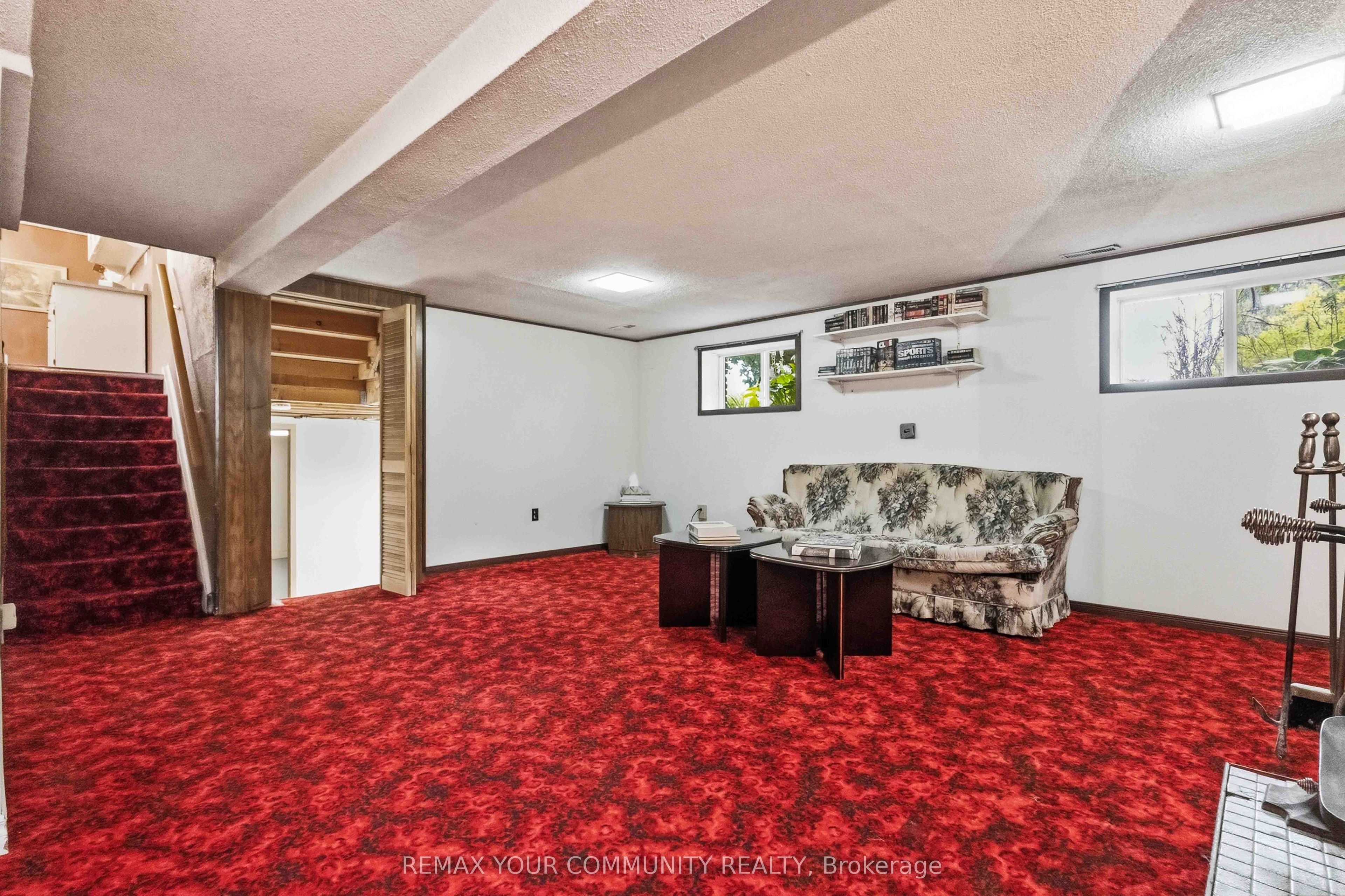5 Medina Square Property Photo 37