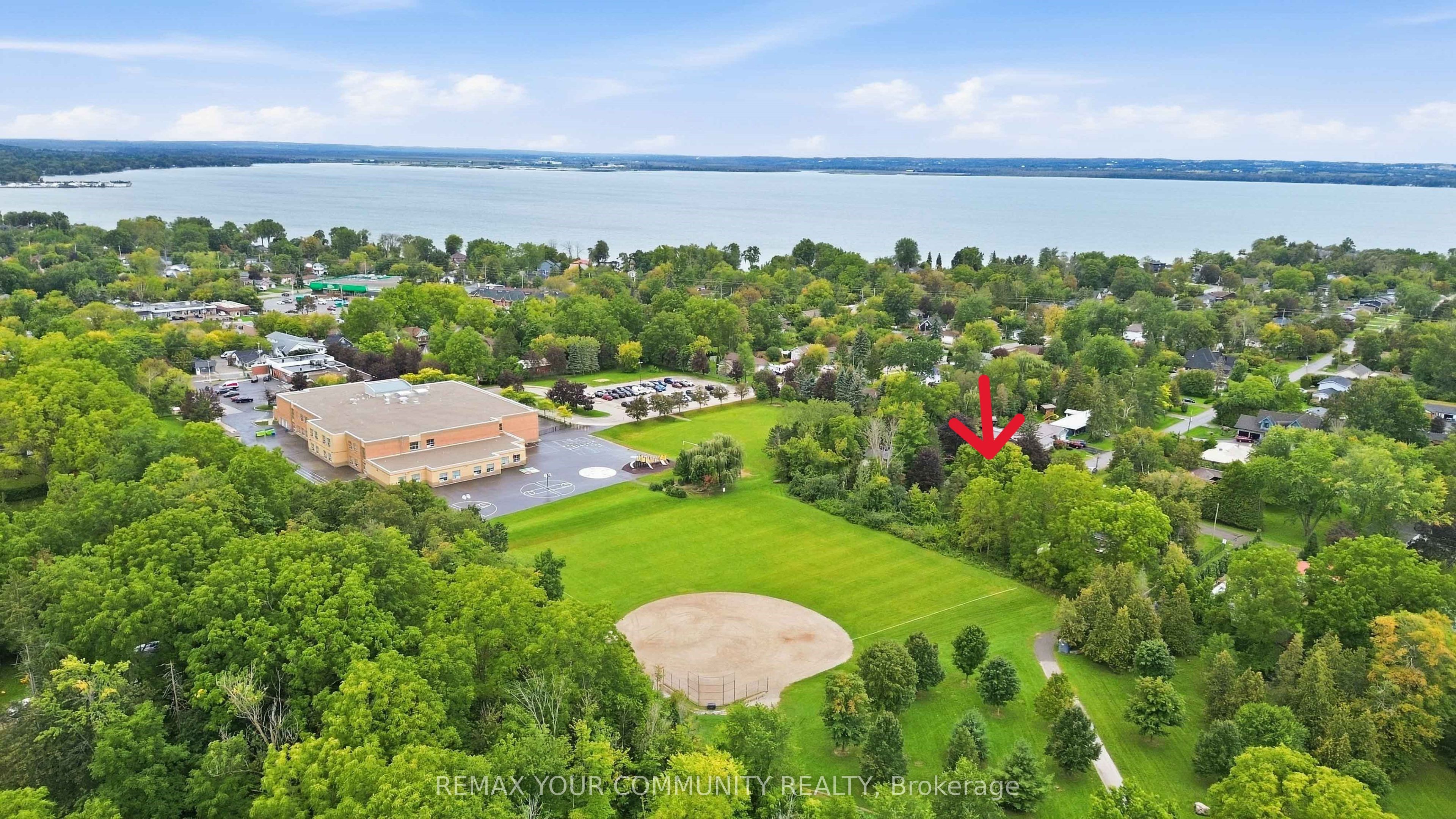 5 Medina Square Property Photo 47