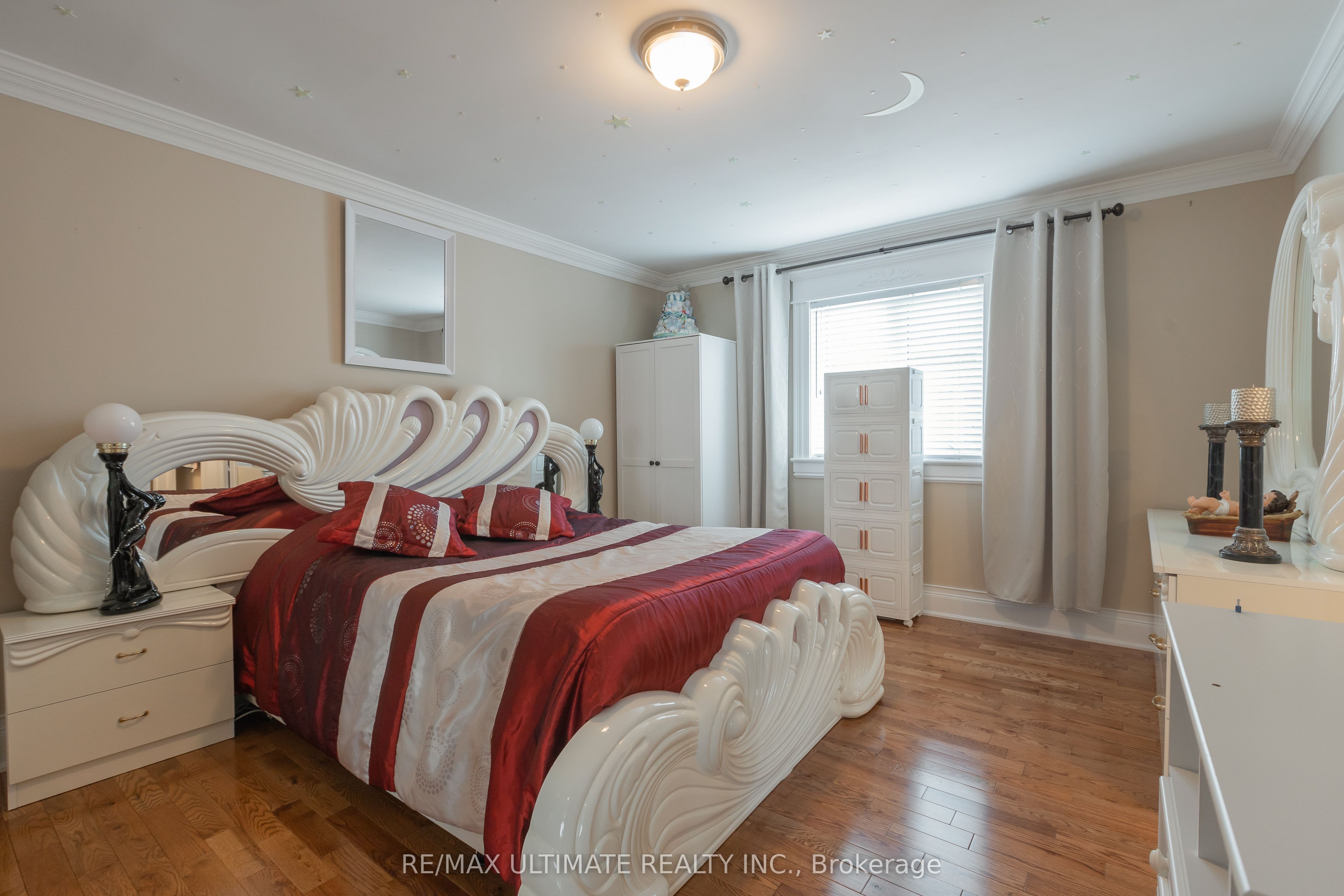 15 Ozner Crescent Property Photo 30