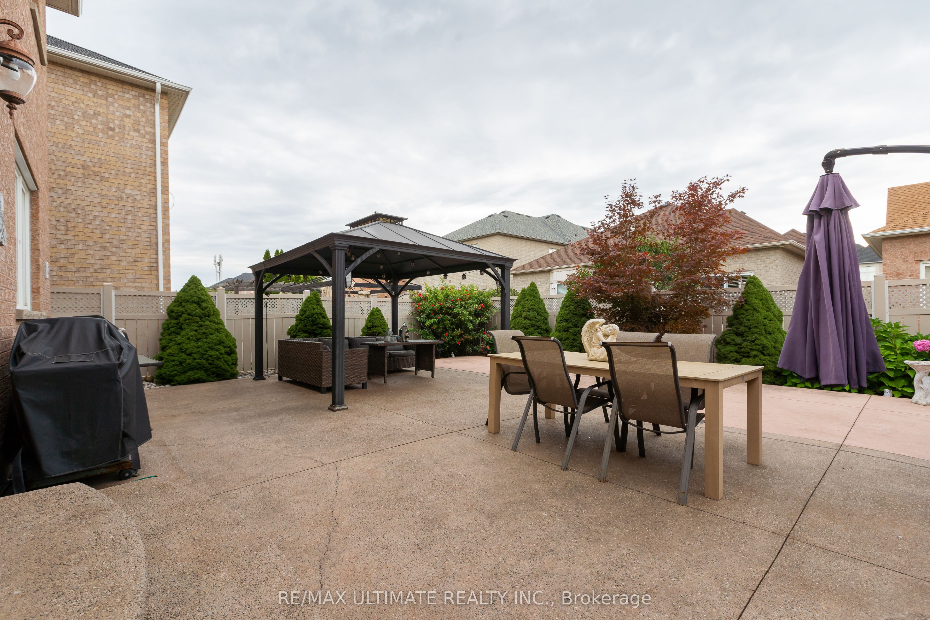 15 Ozner Crescent Property Photo 43