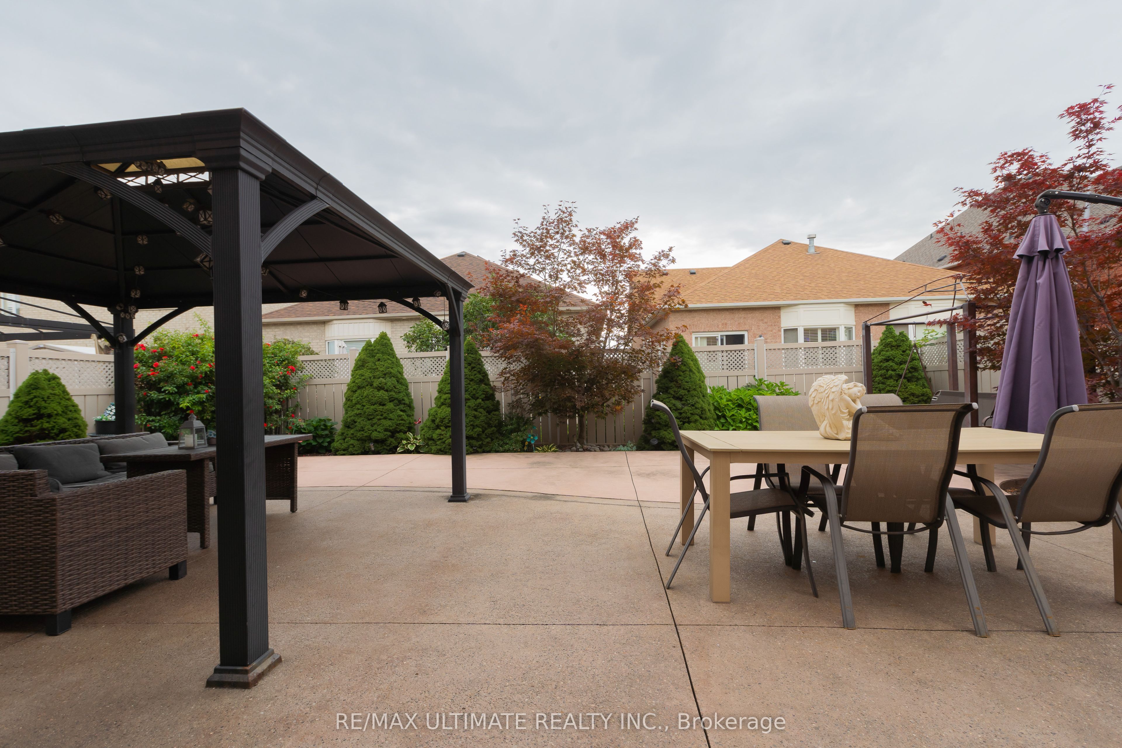 15 Ozner Crescent Property Photo 45