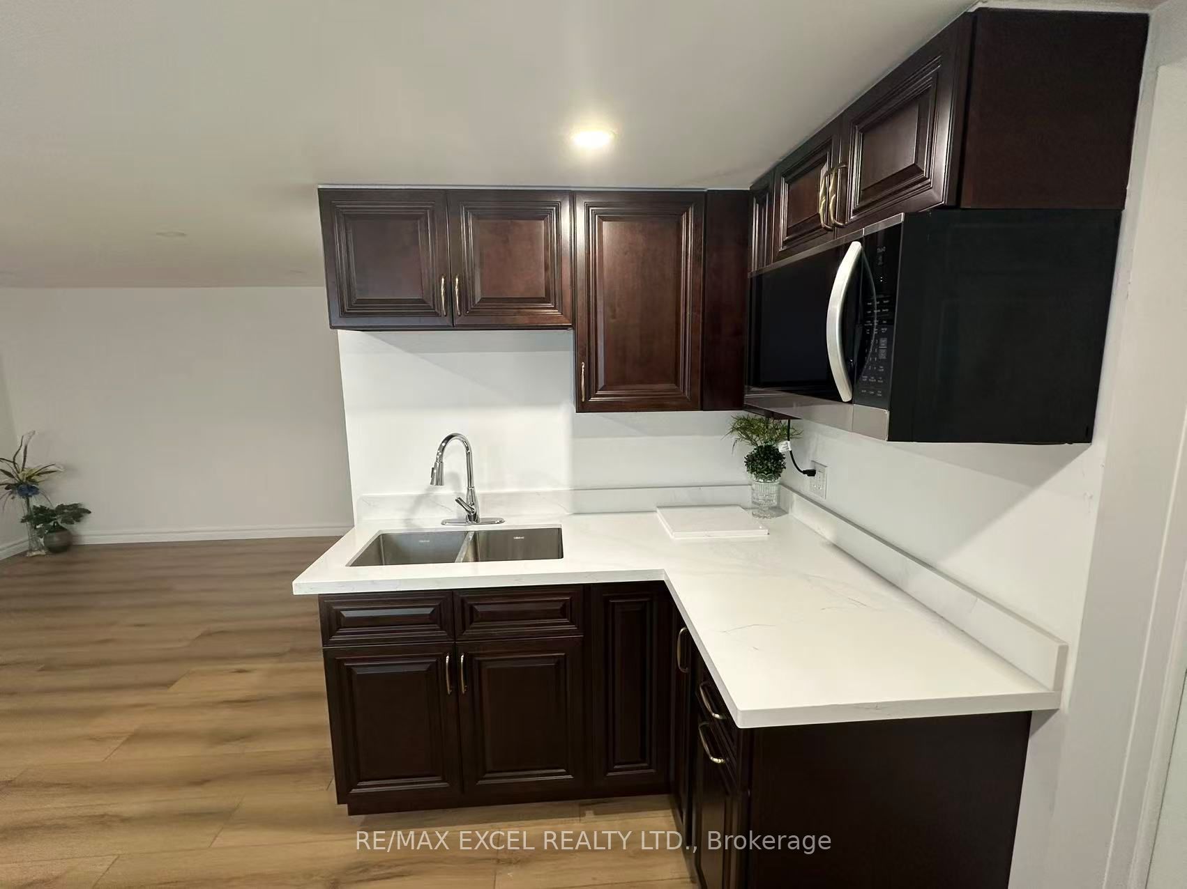 5 Union Street Property Photo 12