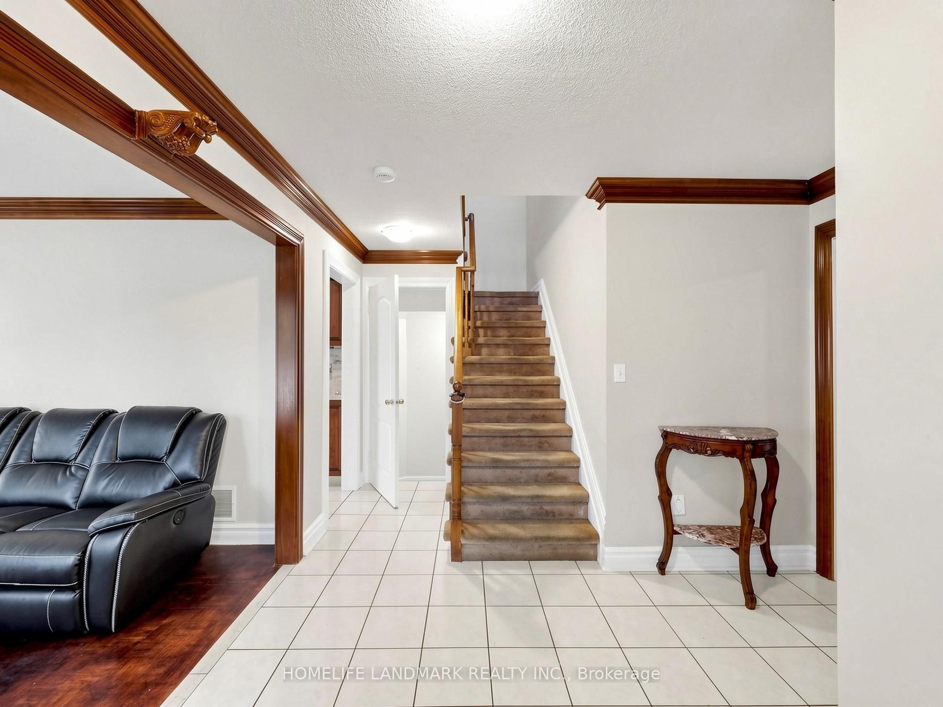 2 Casabel Drive Property Photo 16