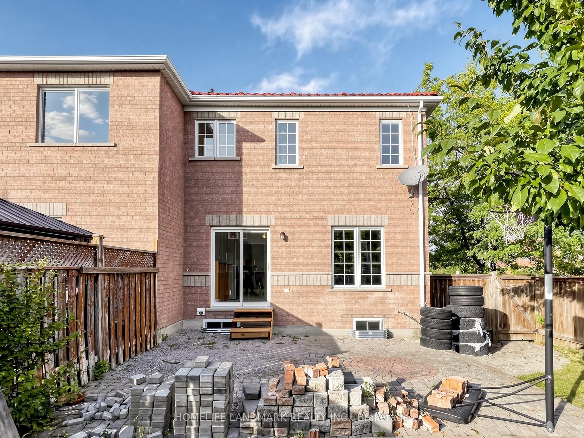 2 Casabel Drive Property Photo 30