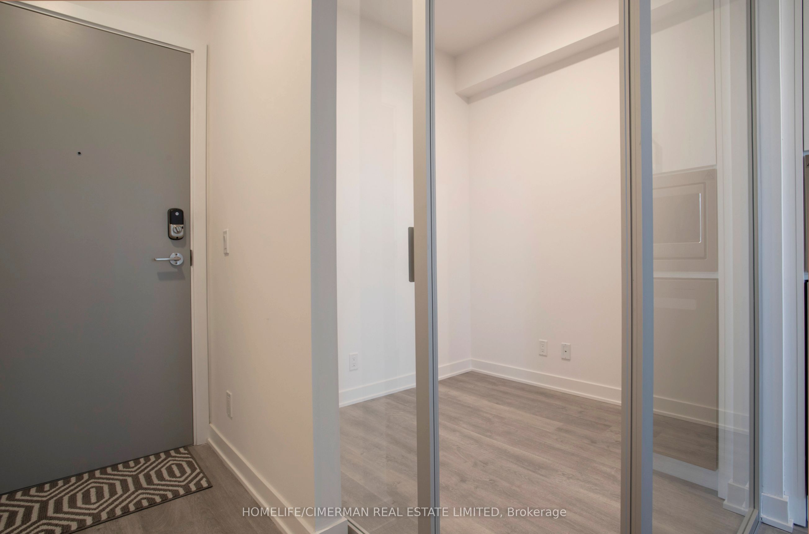 N13794022 Property Photo 6