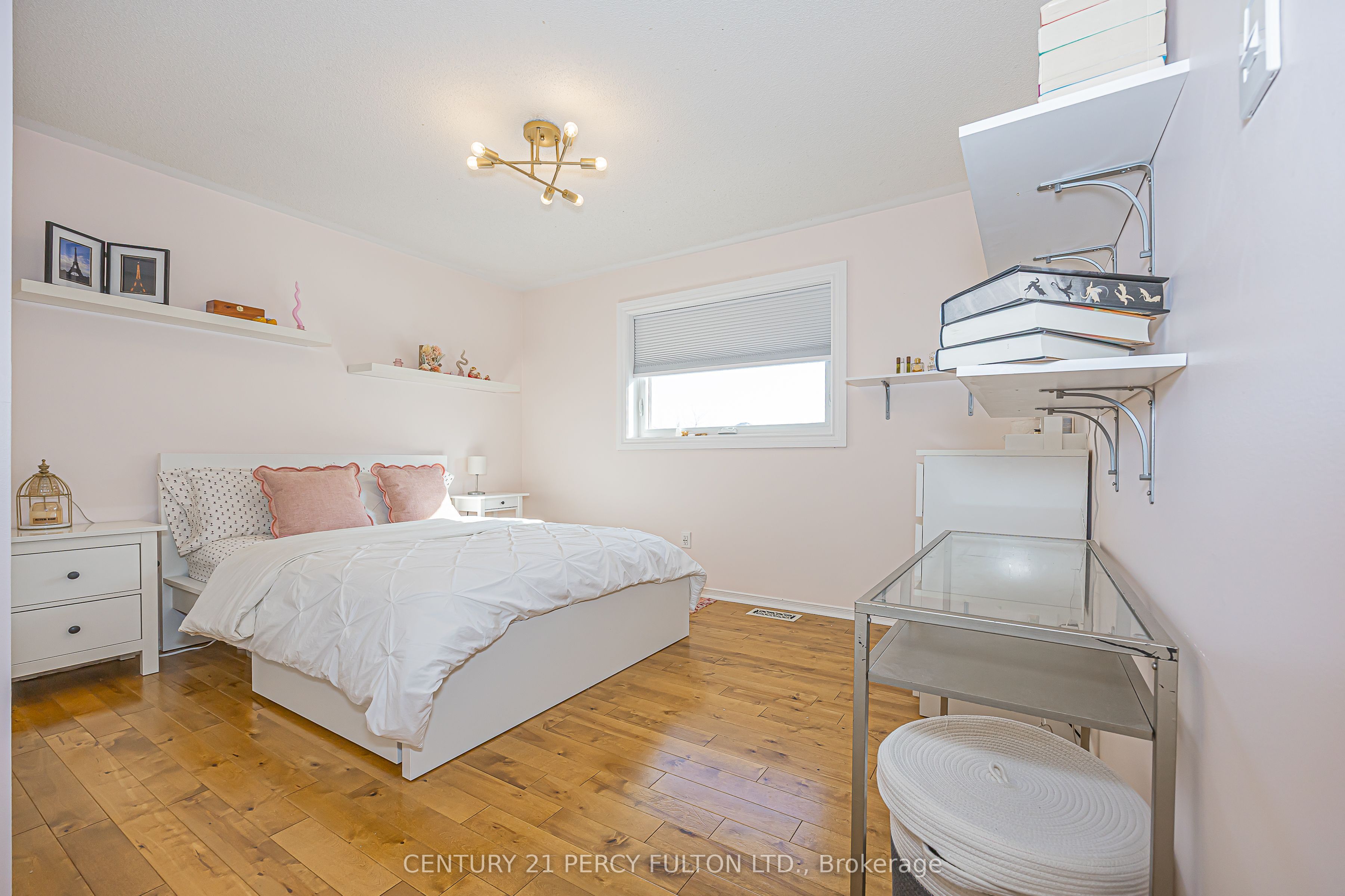 84 Loraview Lane Property Photo 17