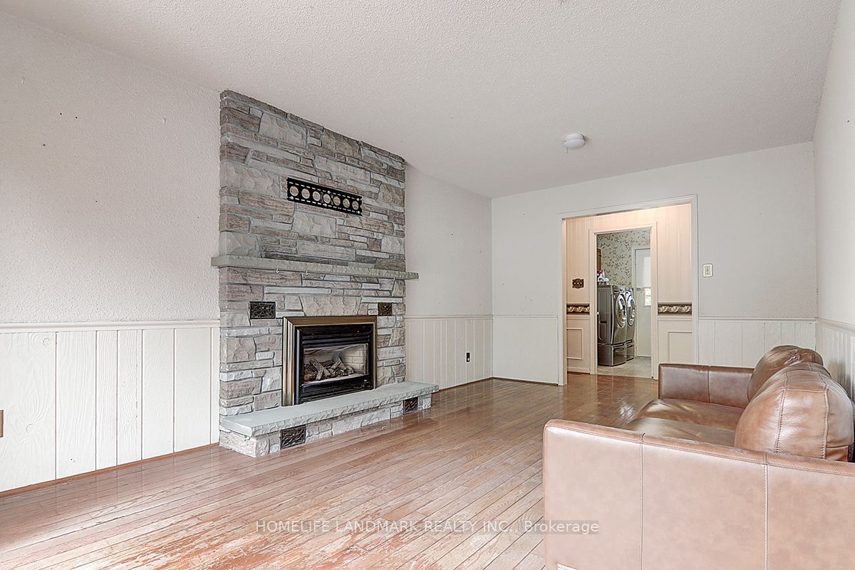 99 Burndean Court Property Photo 9