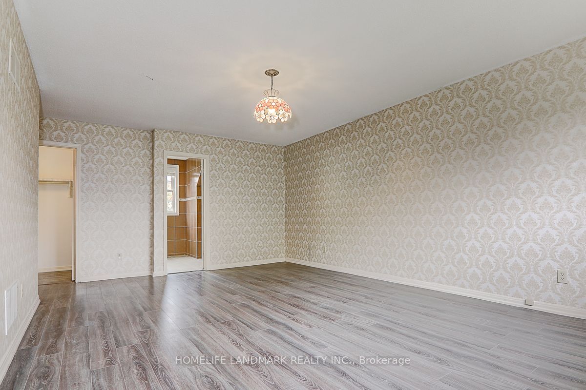 99 Burndean Court Property Photo 11