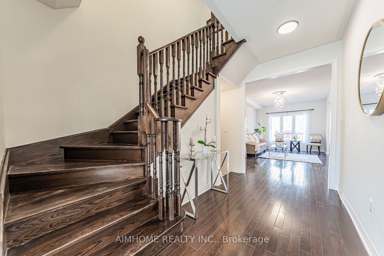 223 Emma Broadbent Court Property Photo 8