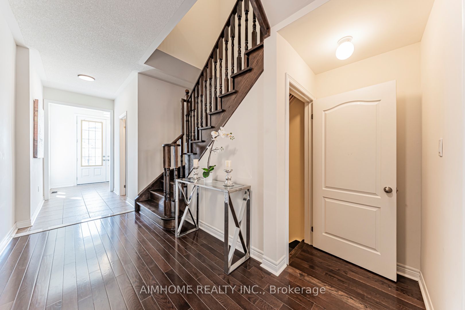 223 Emma Broadbent Court Property Photo 12