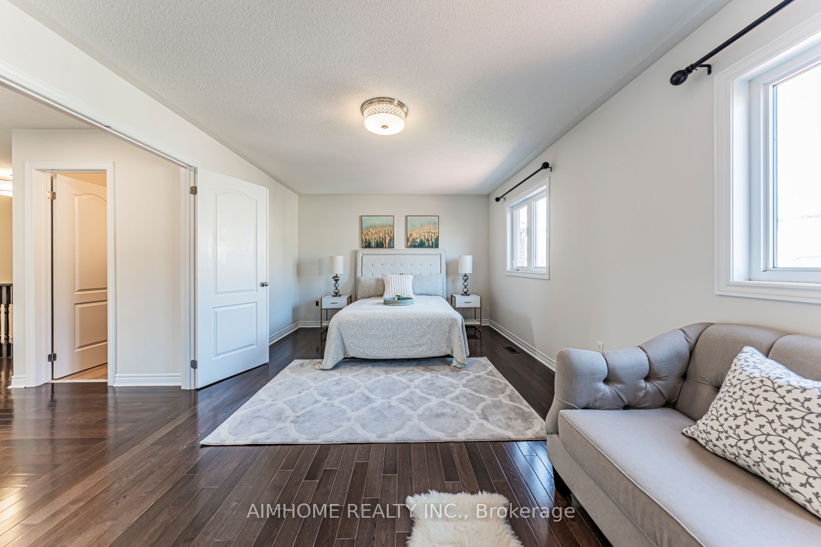 223 Emma Broadbent Court Property Photo 28