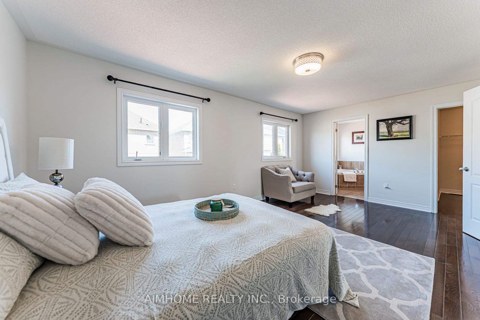 223 Emma Broadbent Court Property Photo 30