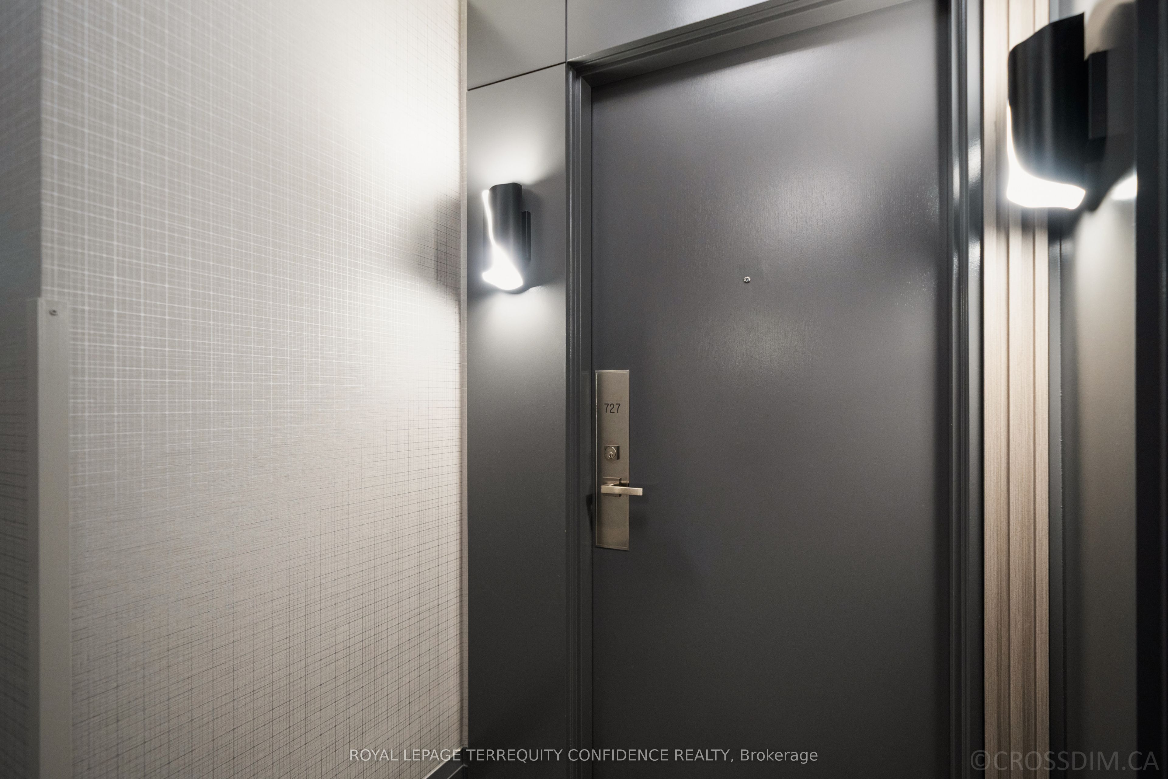 7161 Yonge Street 727 Property Photo 19