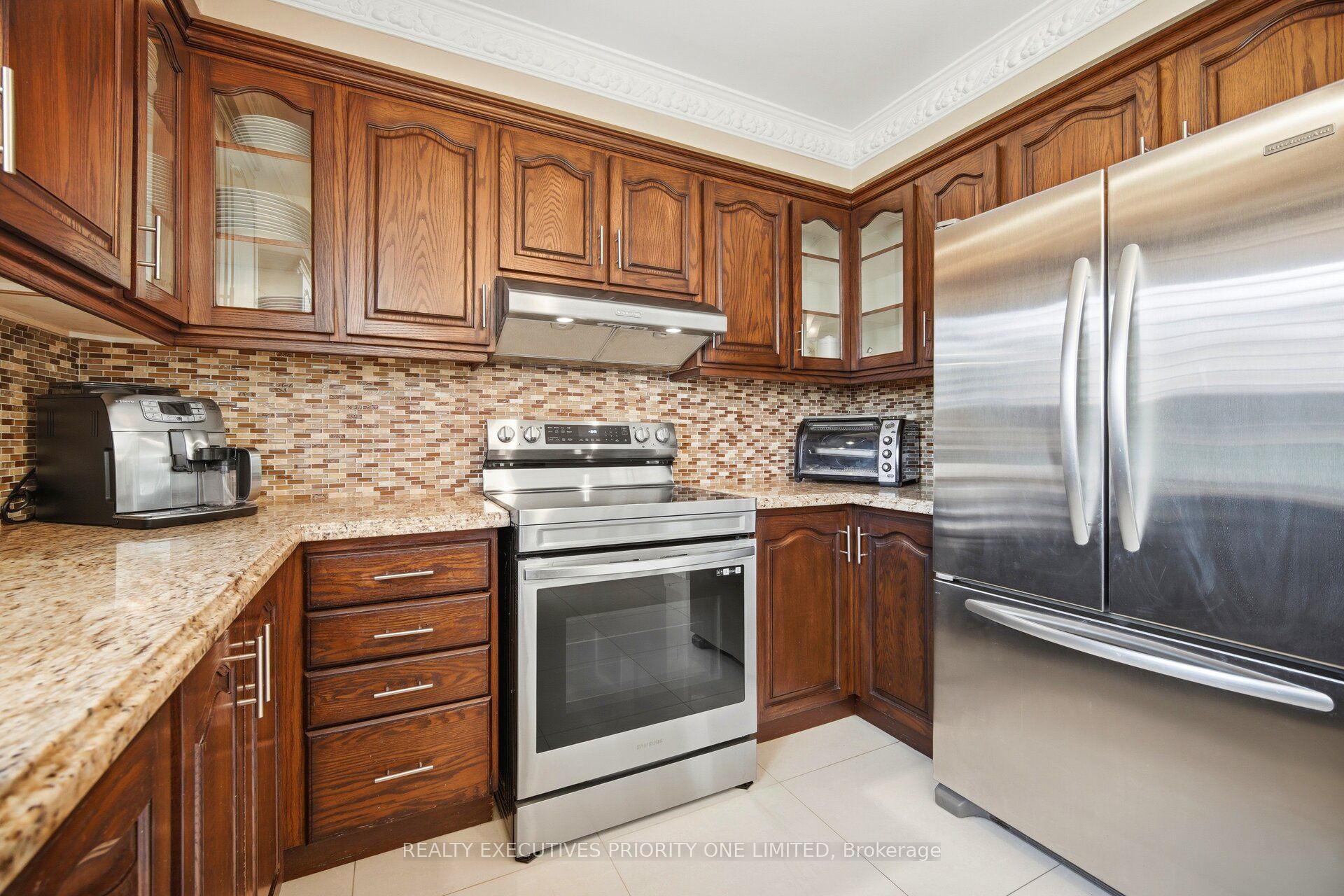 139 Jade Crescent Property Photo 10