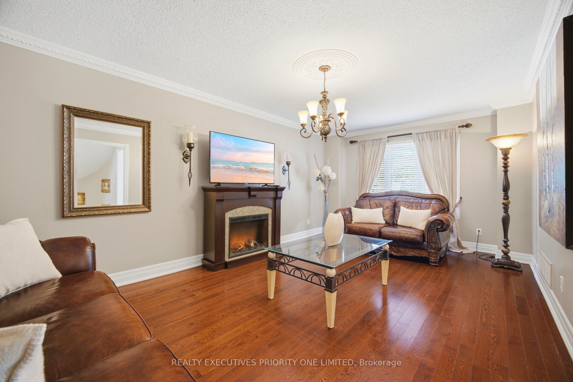 139 Jade Crescent Property Photo 13