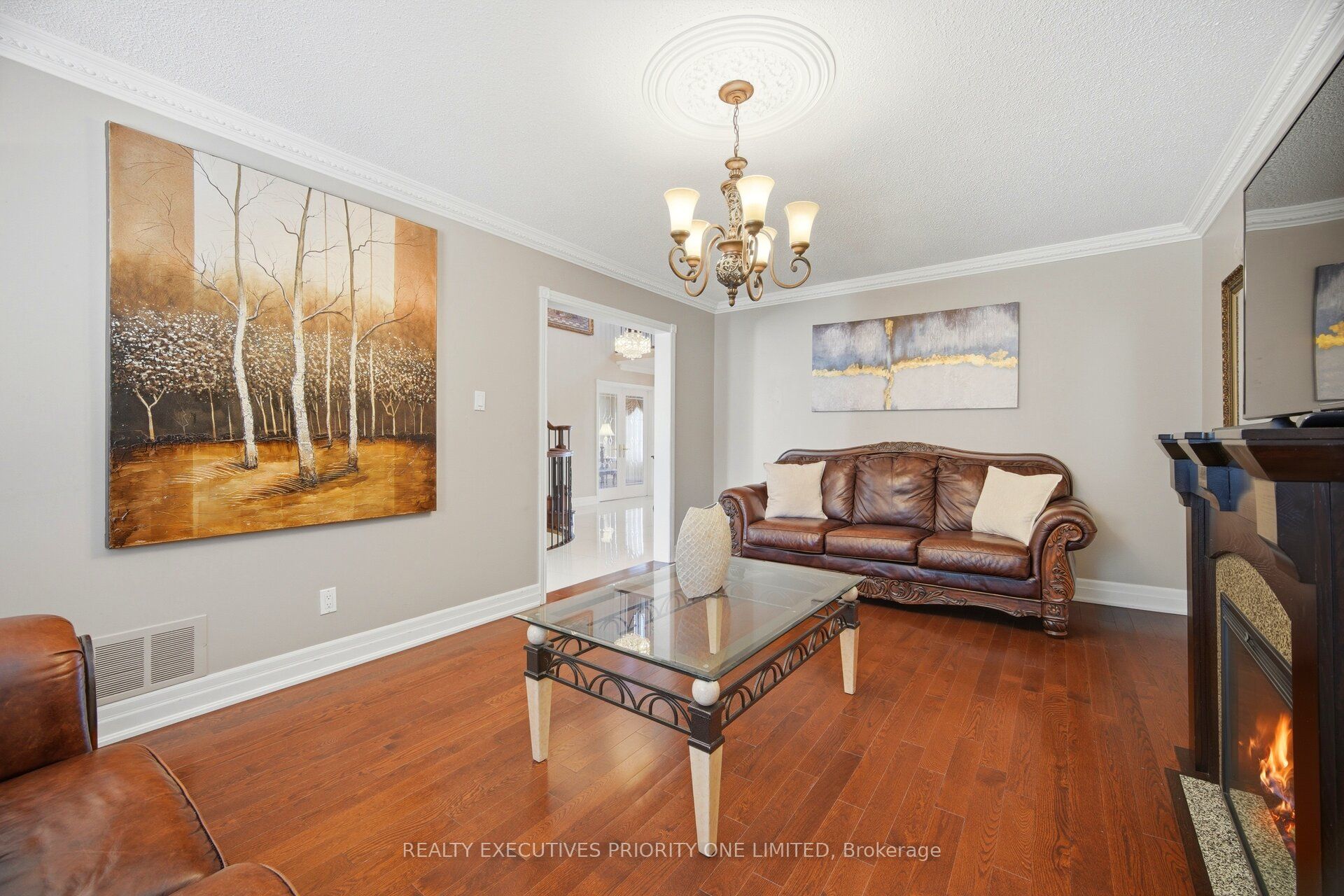 139 Jade Crescent Property Photo 14