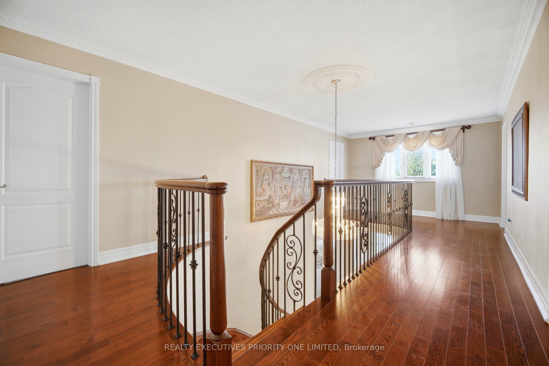 139 Jade Crescent Property Photo 19