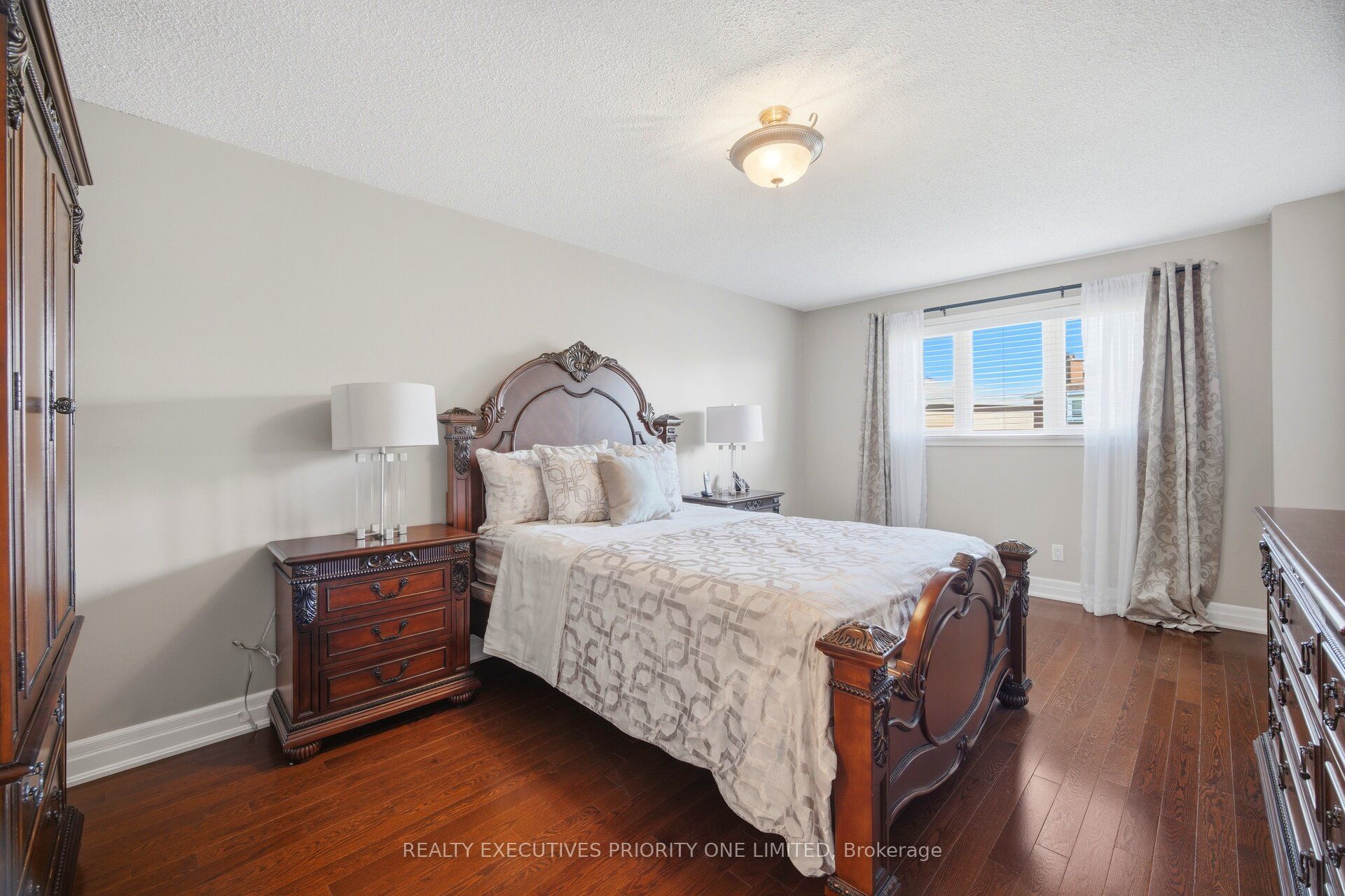 139 Jade Crescent Property Photo 20
