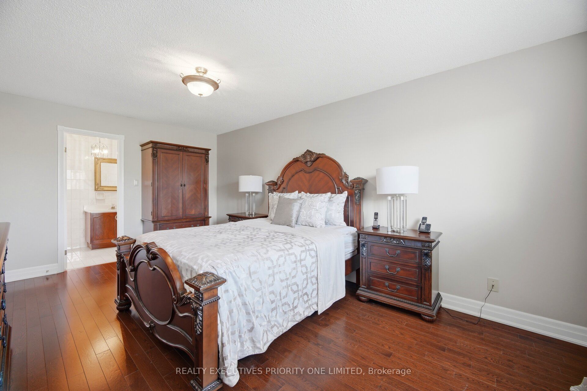 139 Jade Crescent Property Photo 21