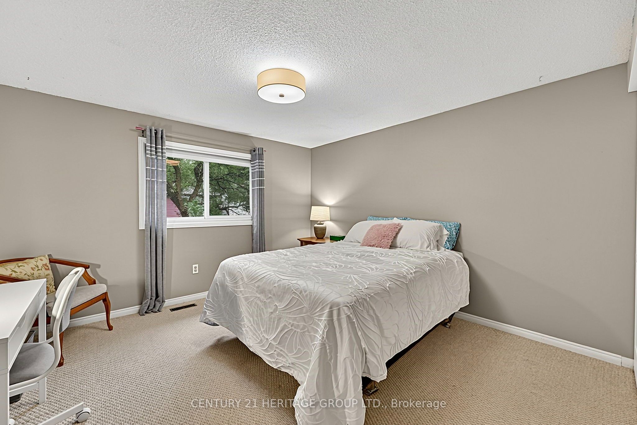11 Bishop Crescent Property Photo 29