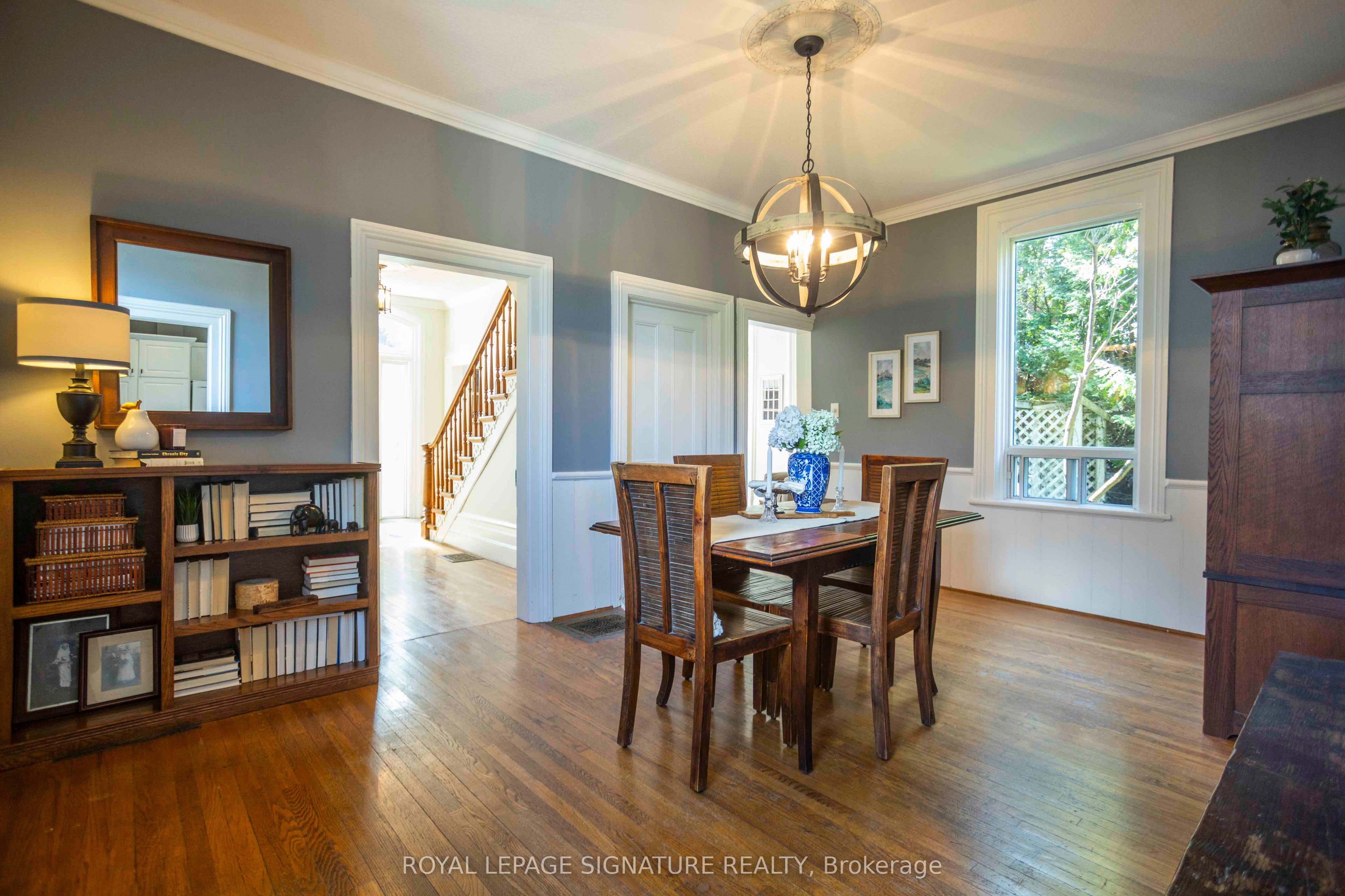 55 Brock Street E Property Photo 6