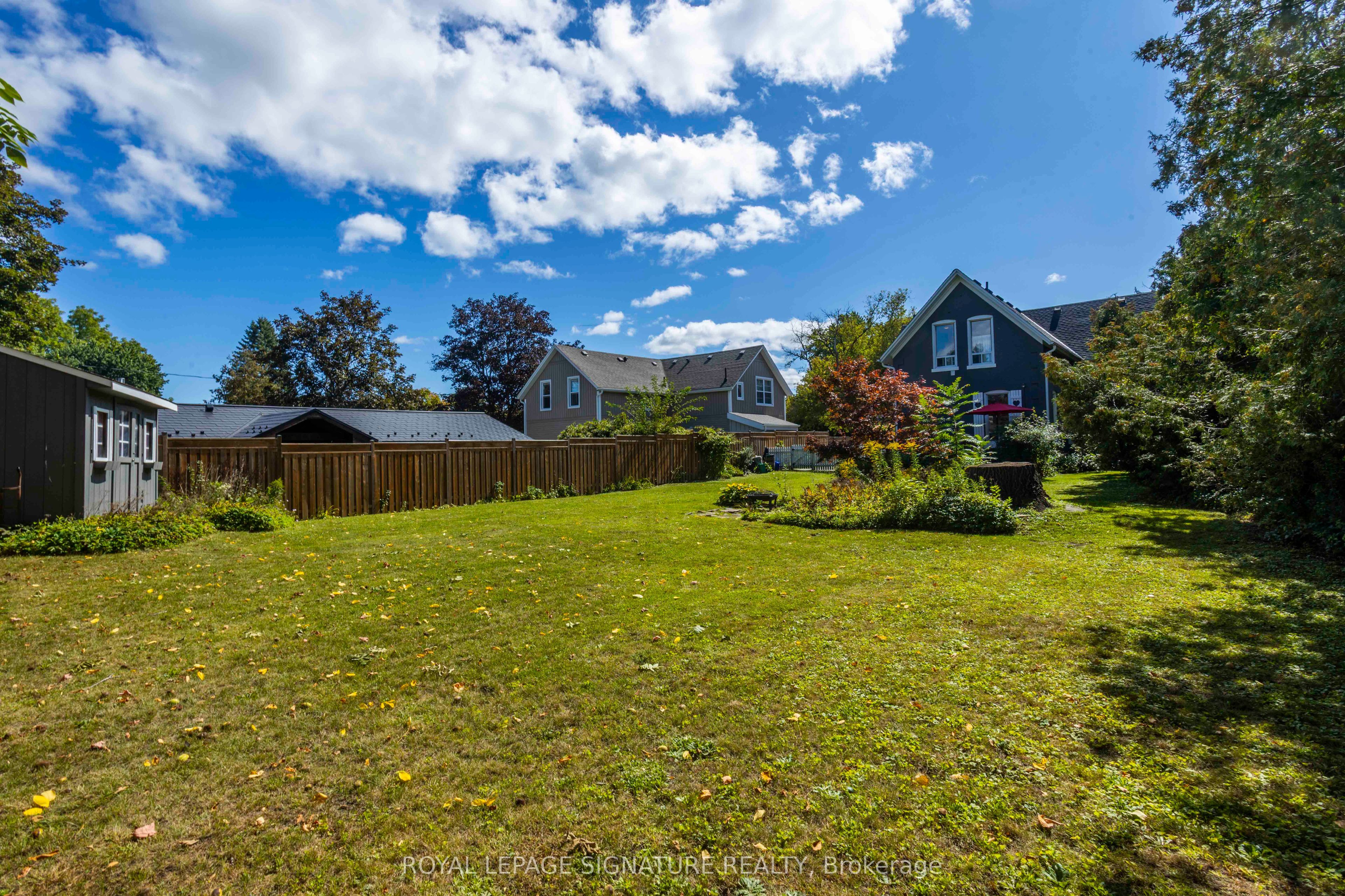 55 Brock Street E Property Photo 24